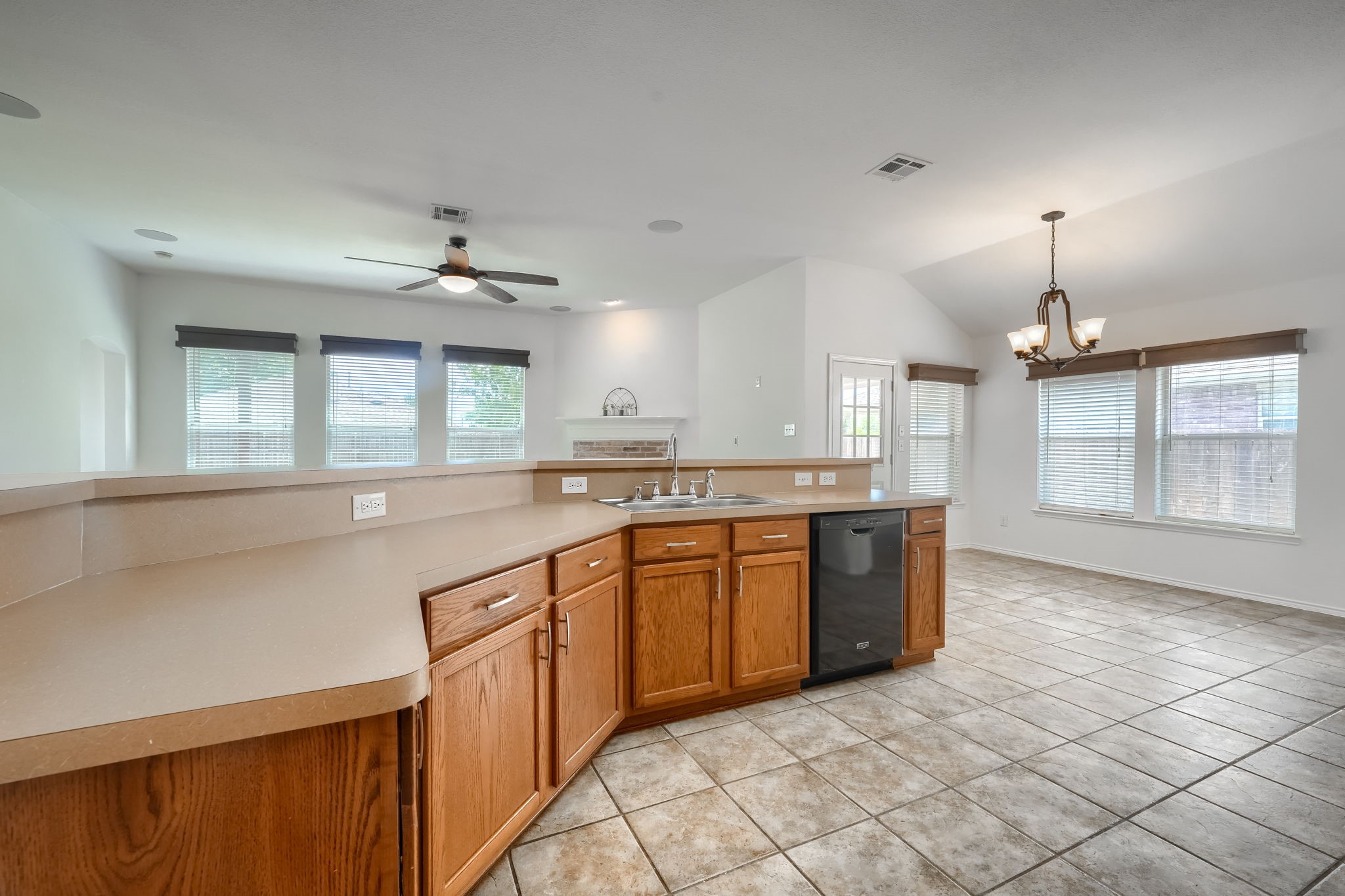 429 Creekwood Court
