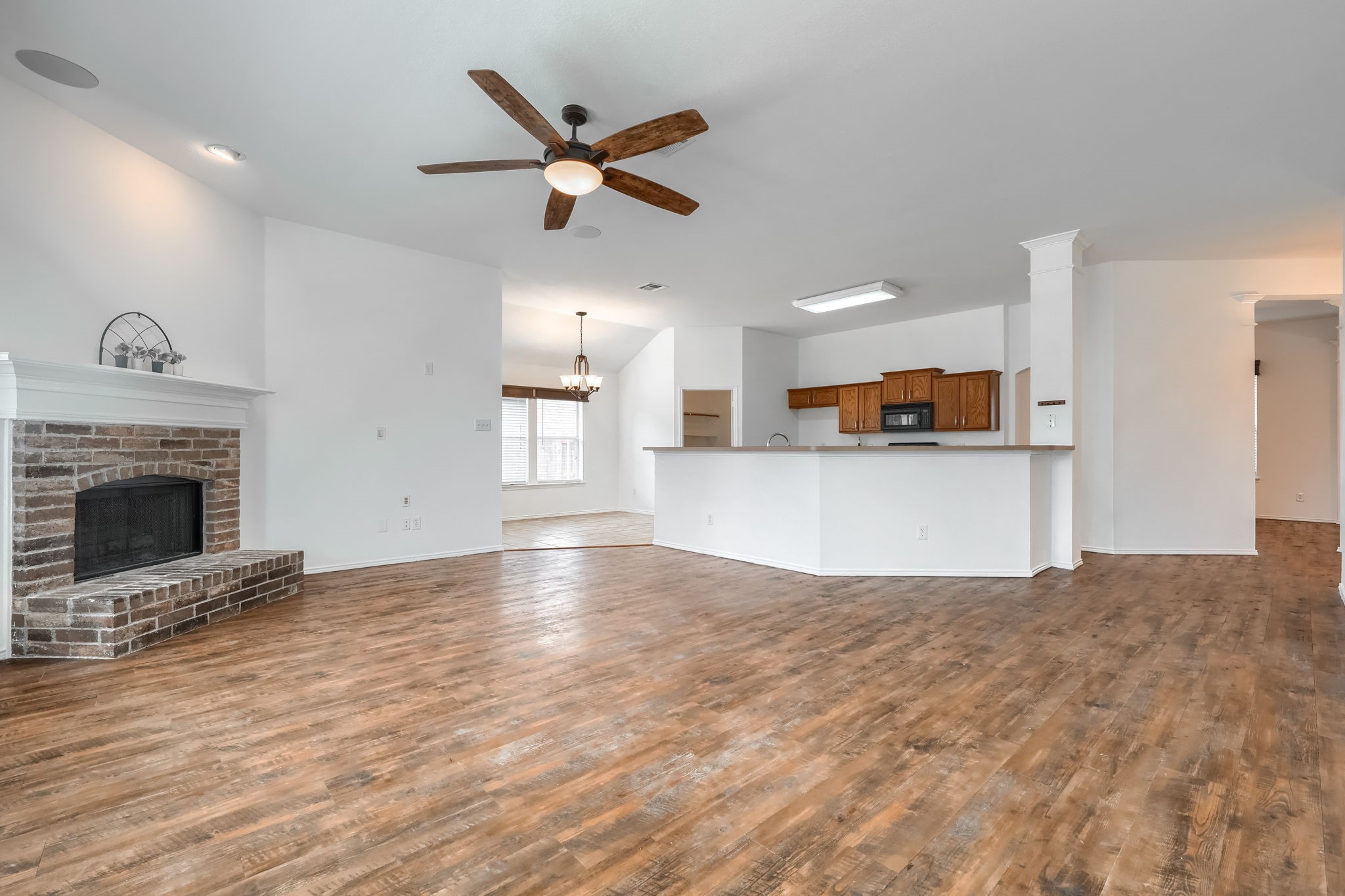 429 Creekwood Court
