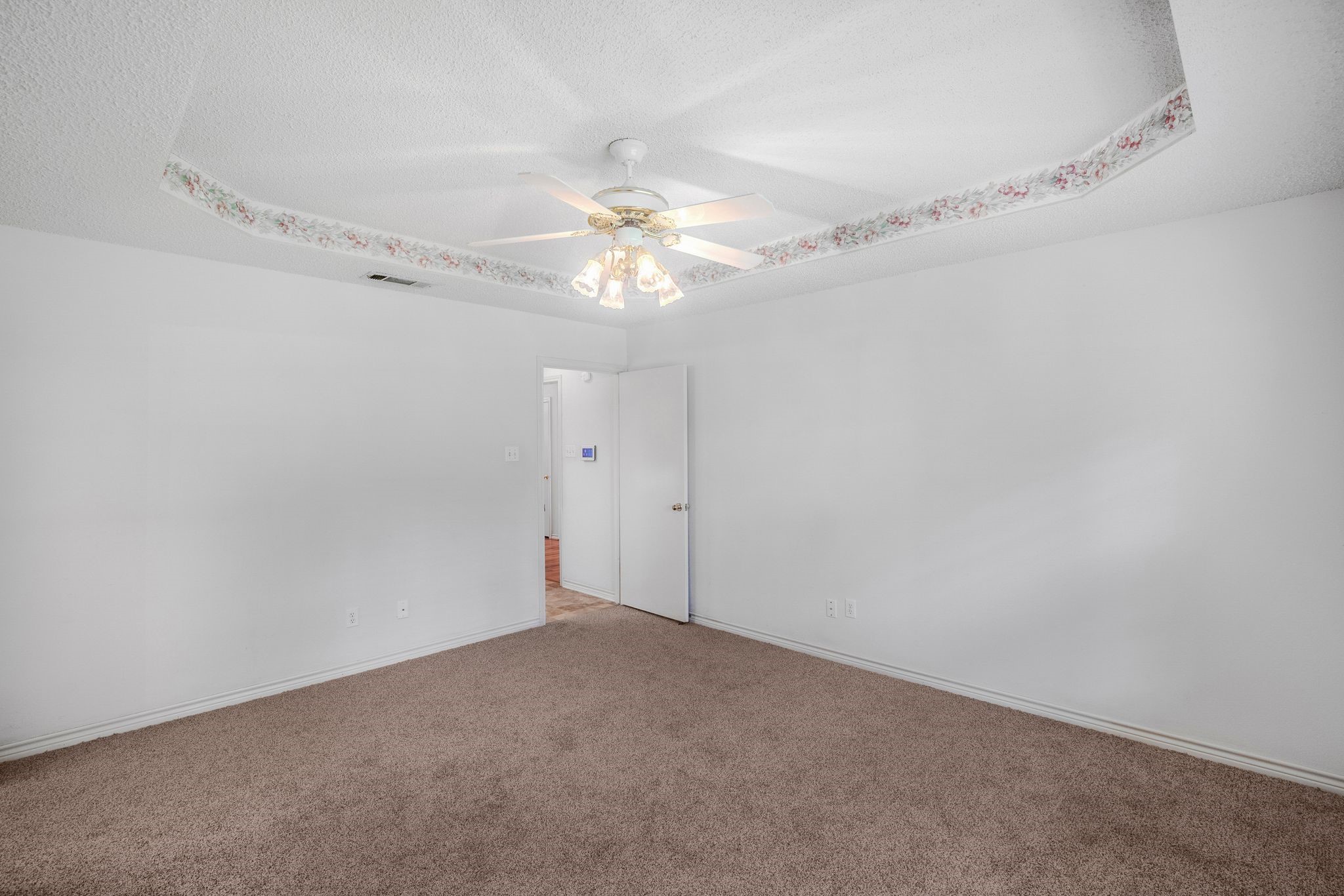 611 Tracy Street
