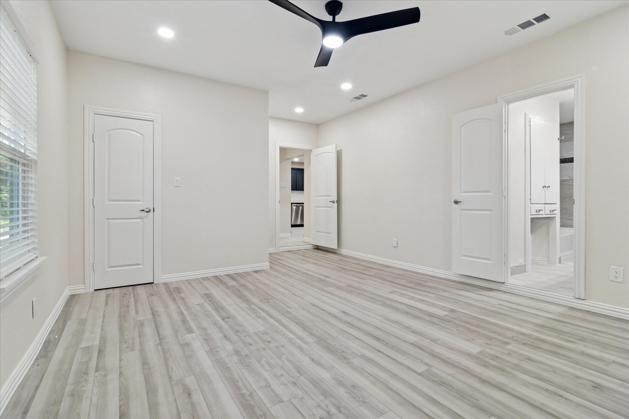1006 Tower Dr