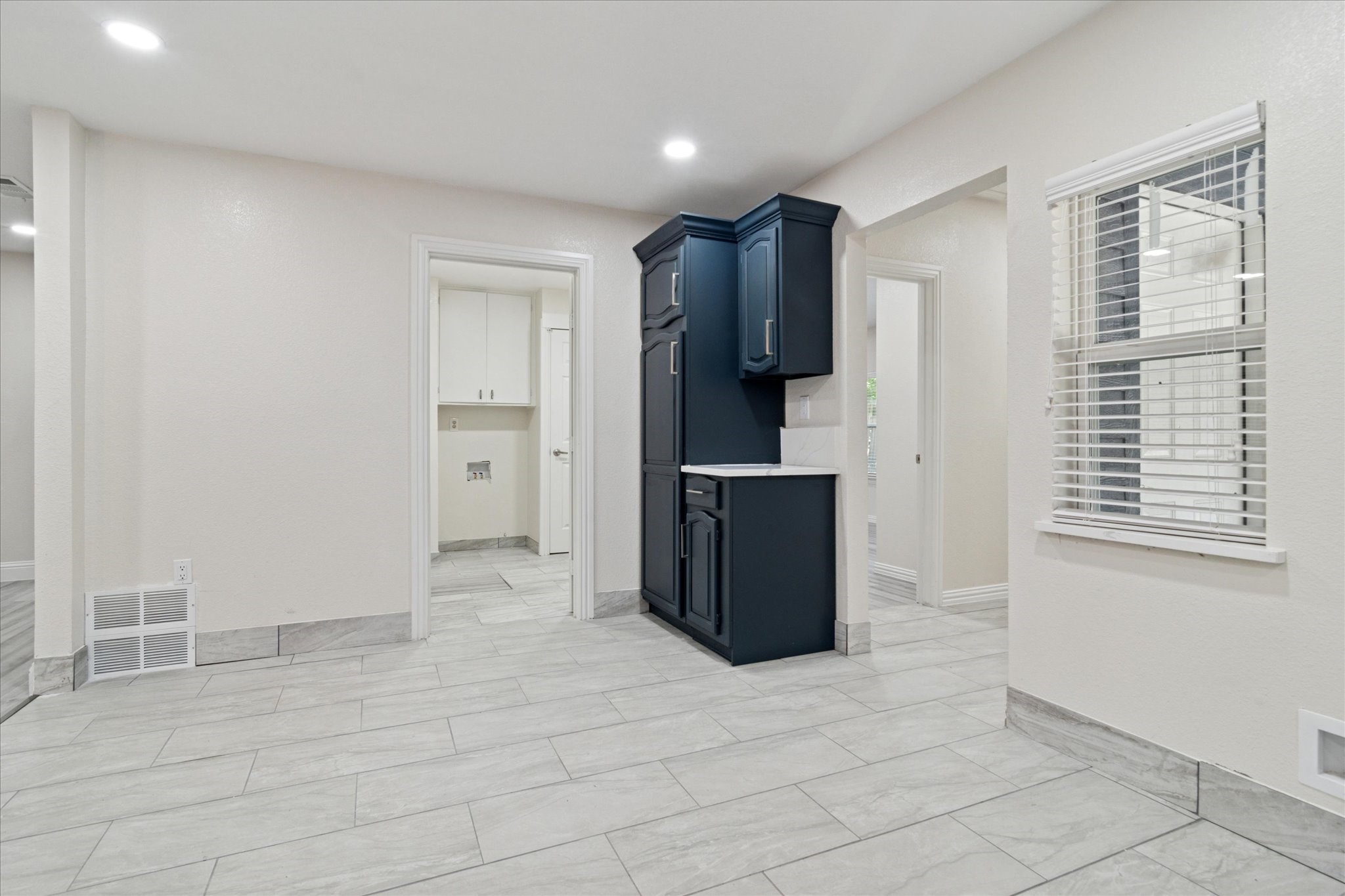 1006 Tower Dr