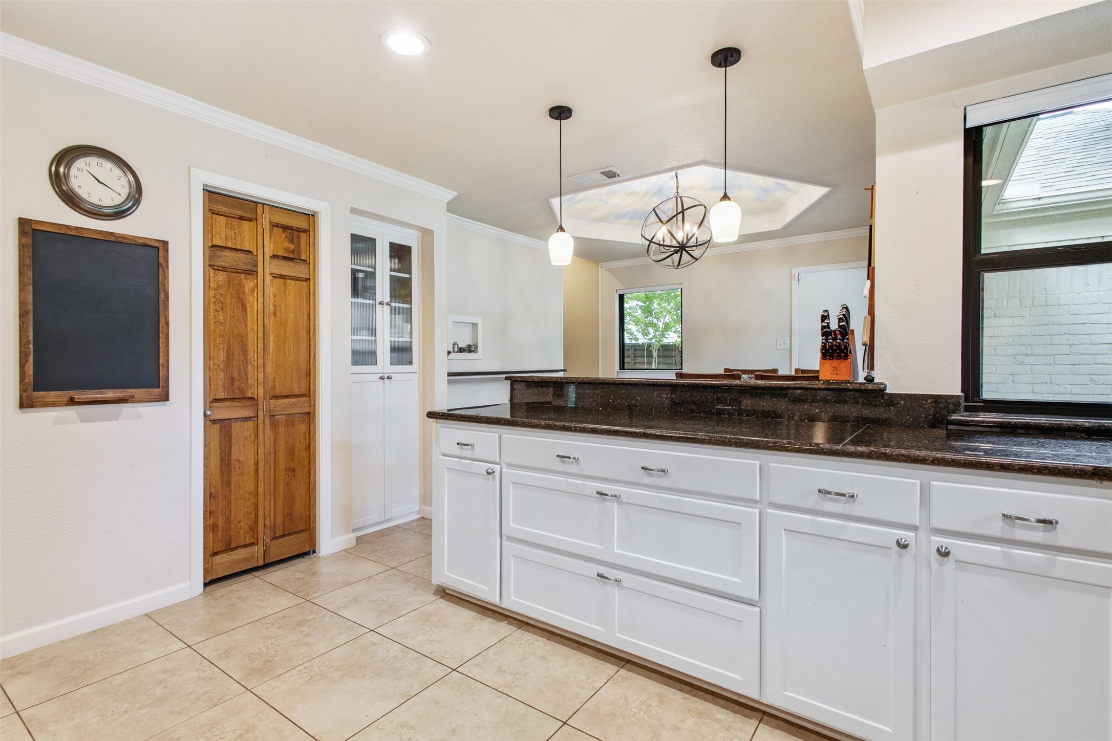 3330 Creekbend Drive