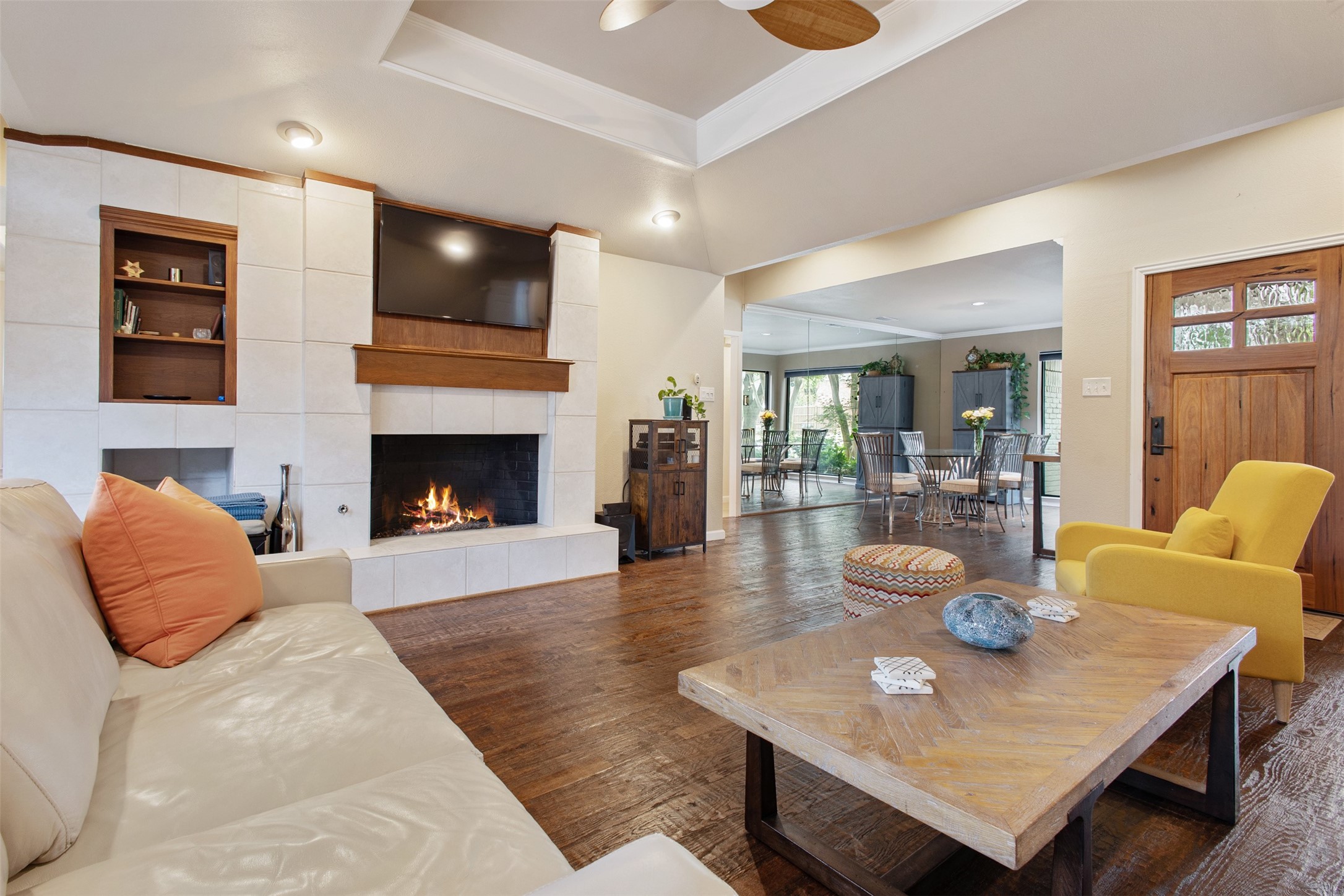 3330 Creekbend Drive
