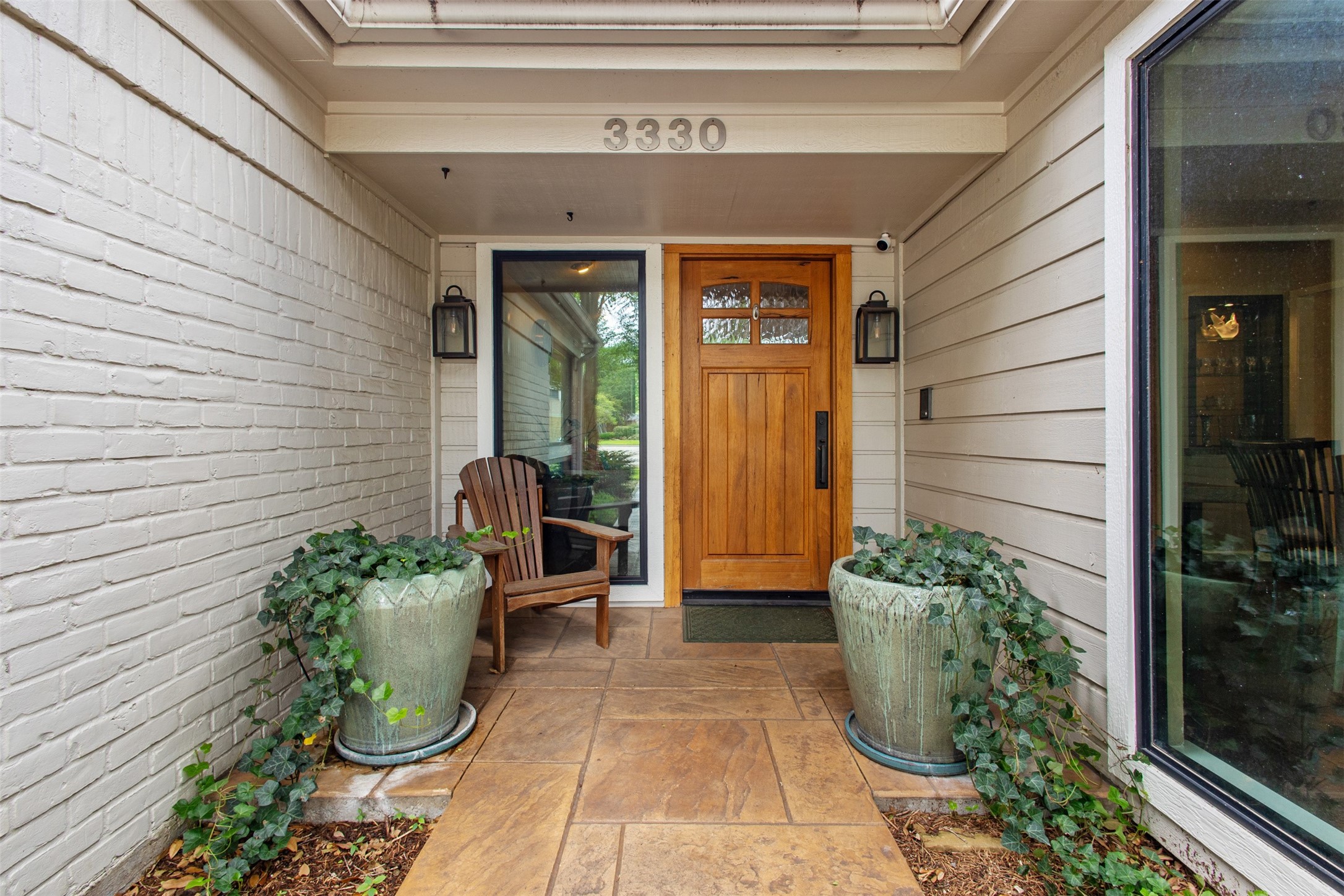 3330 Creekbend Drive