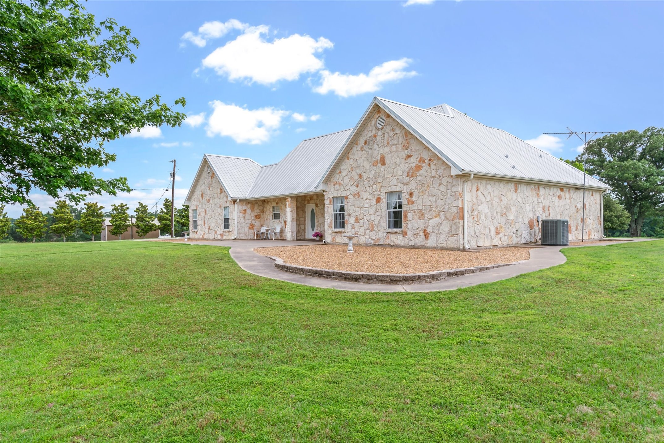 290 Vz County Road 2143