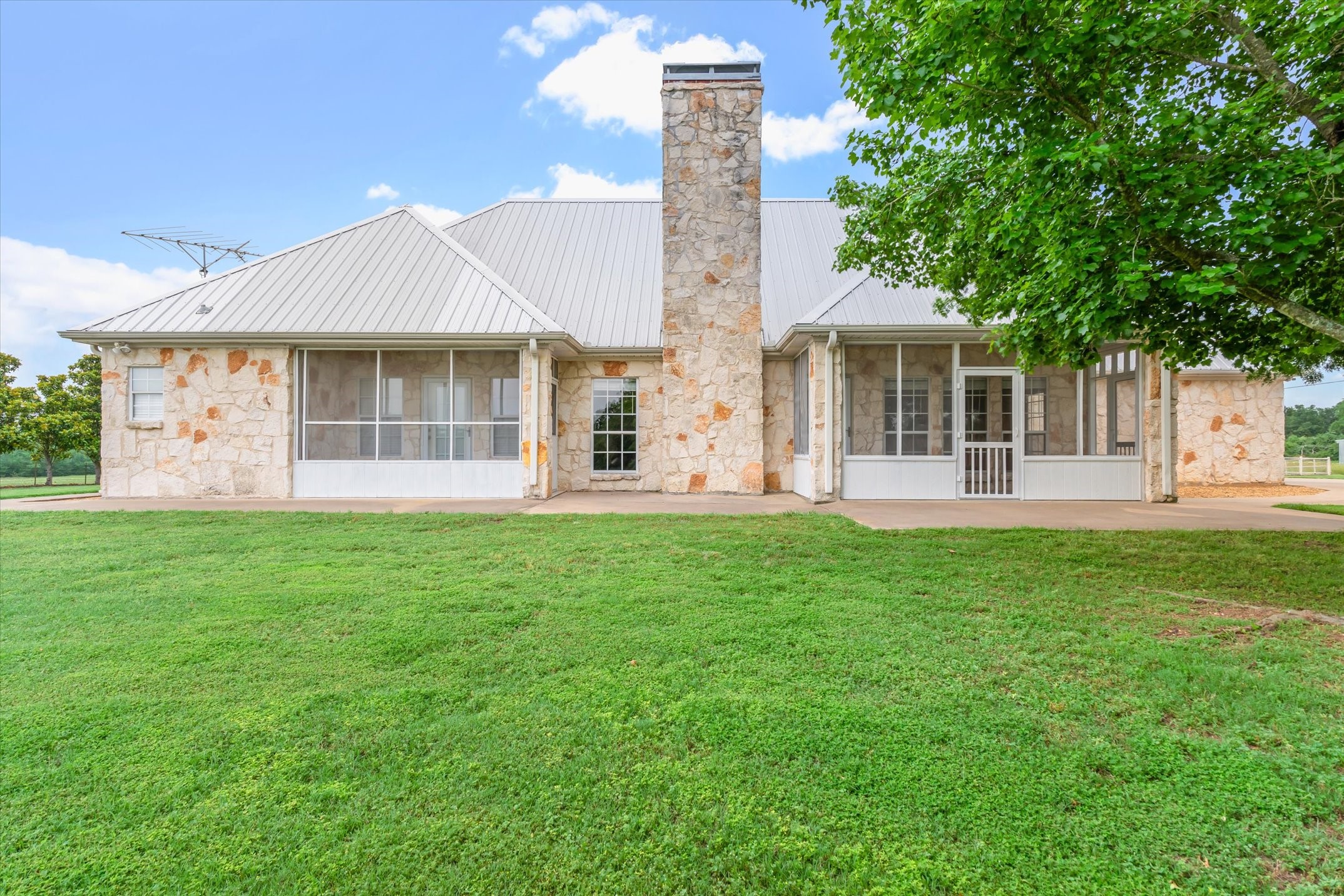 290 Vz County Road 2143