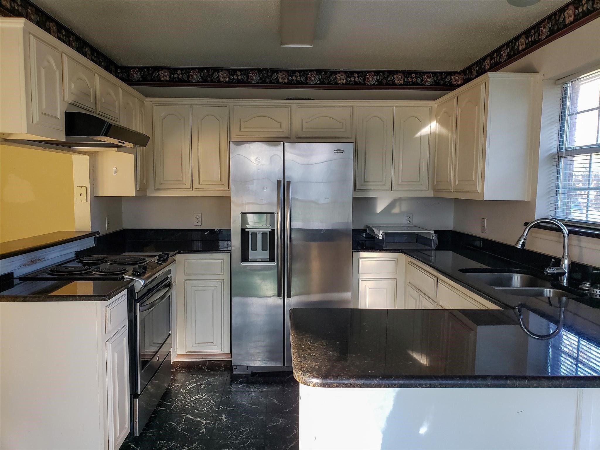 5108 Meadowbrook Drive