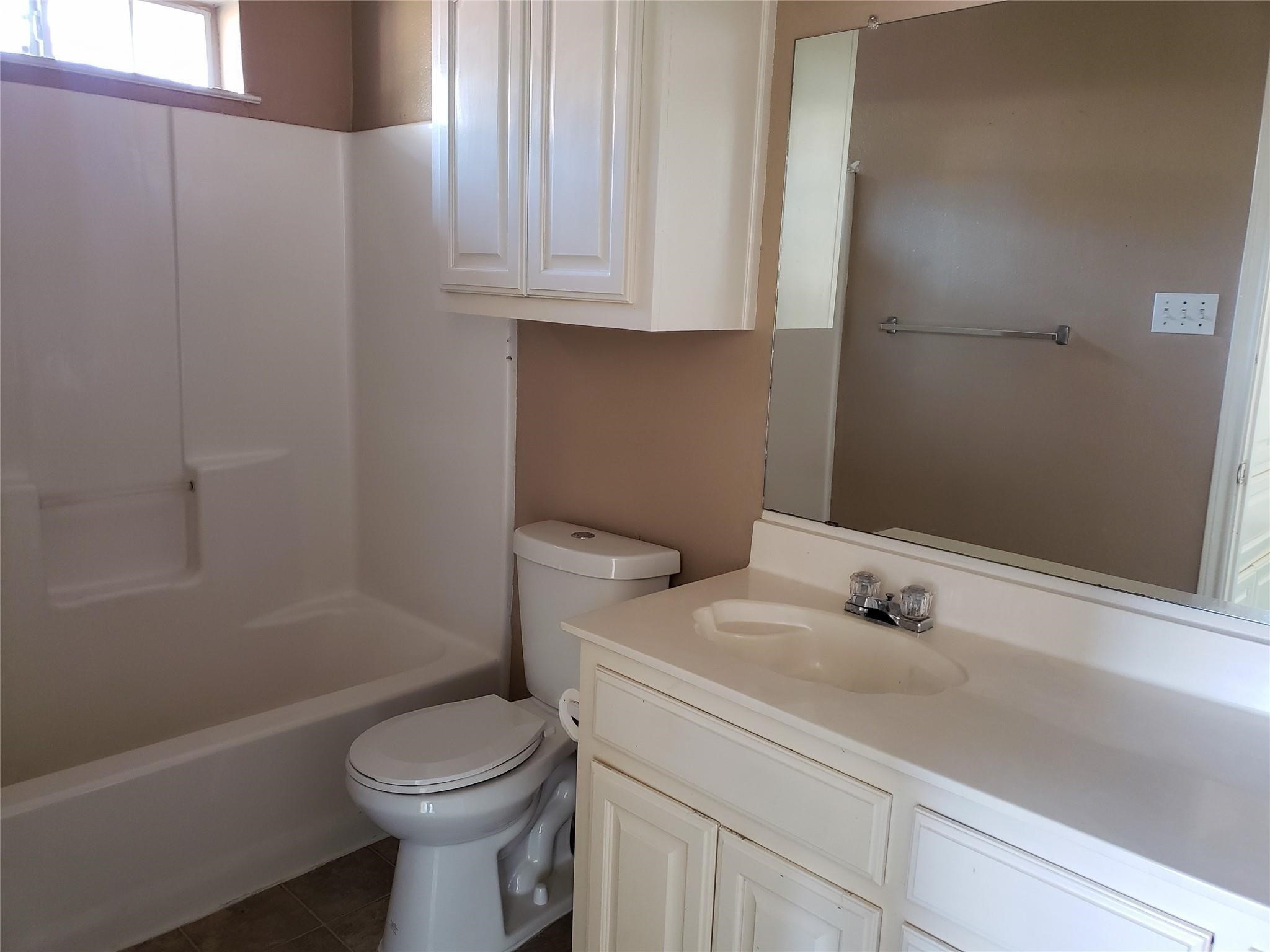5108 Meadowbrook Drive