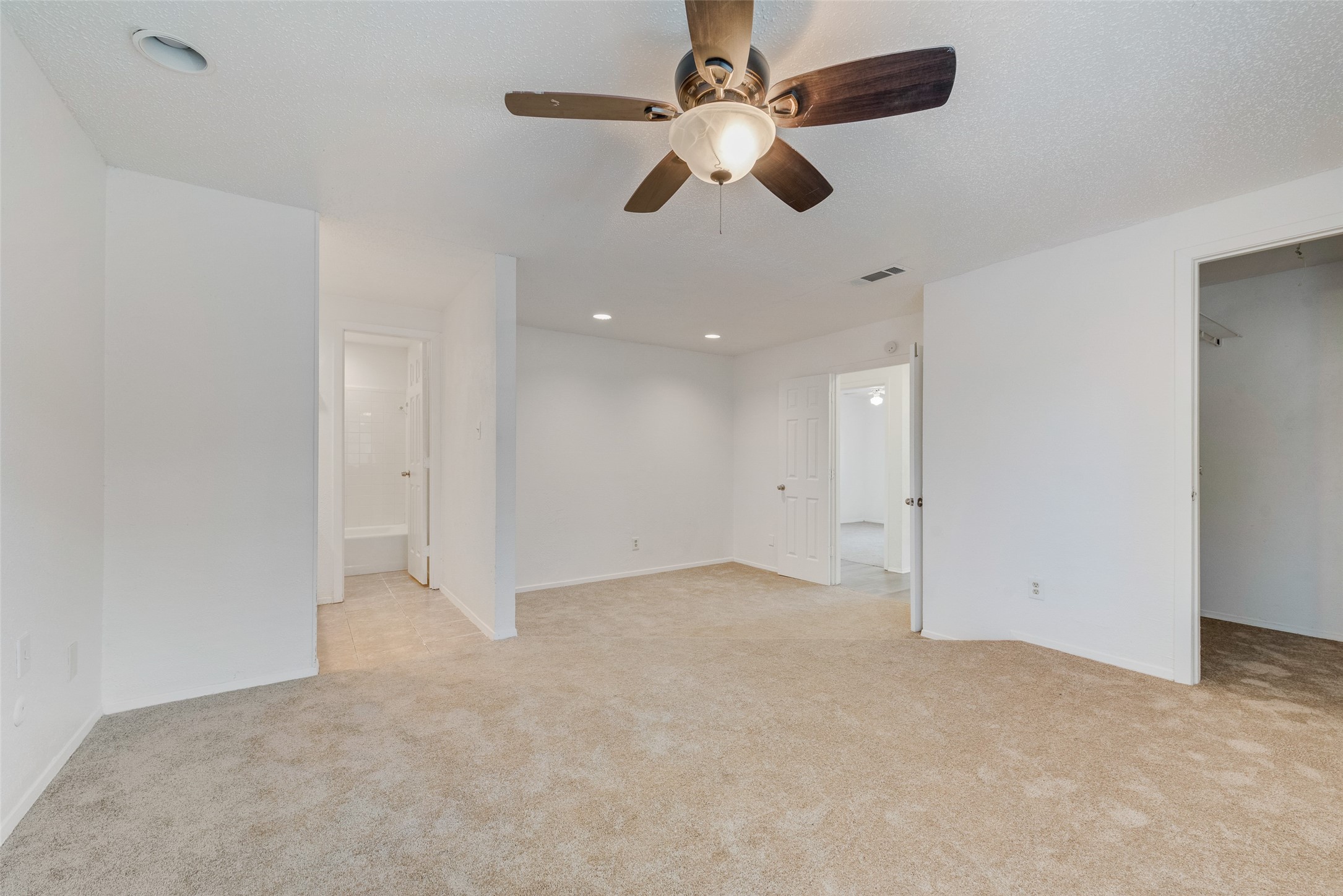 43 Merrie Circle