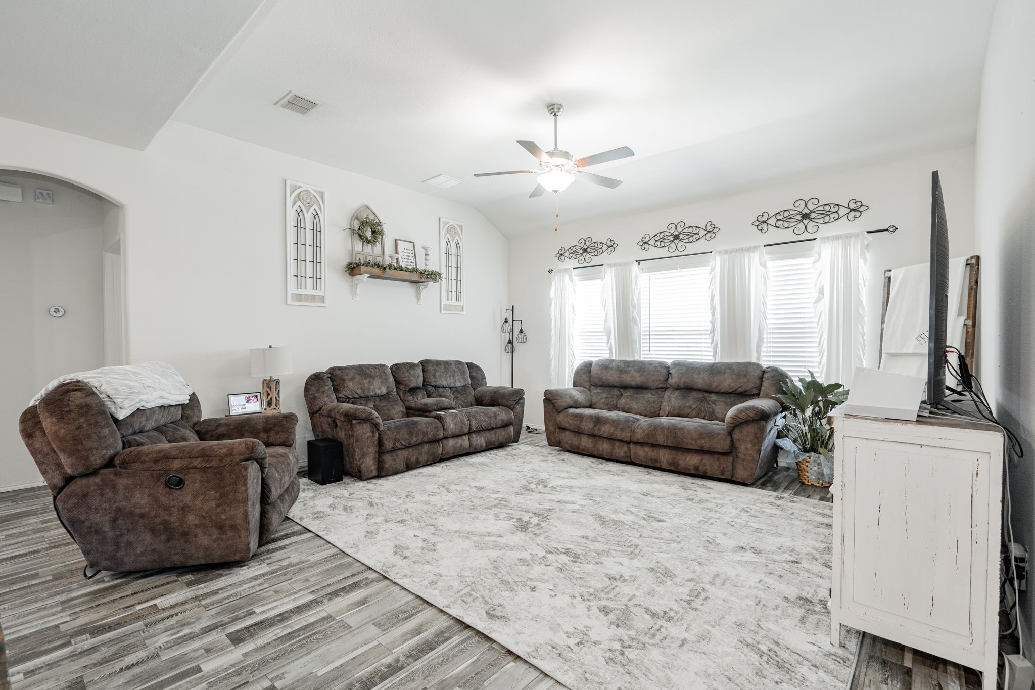 273 Pitt Circle