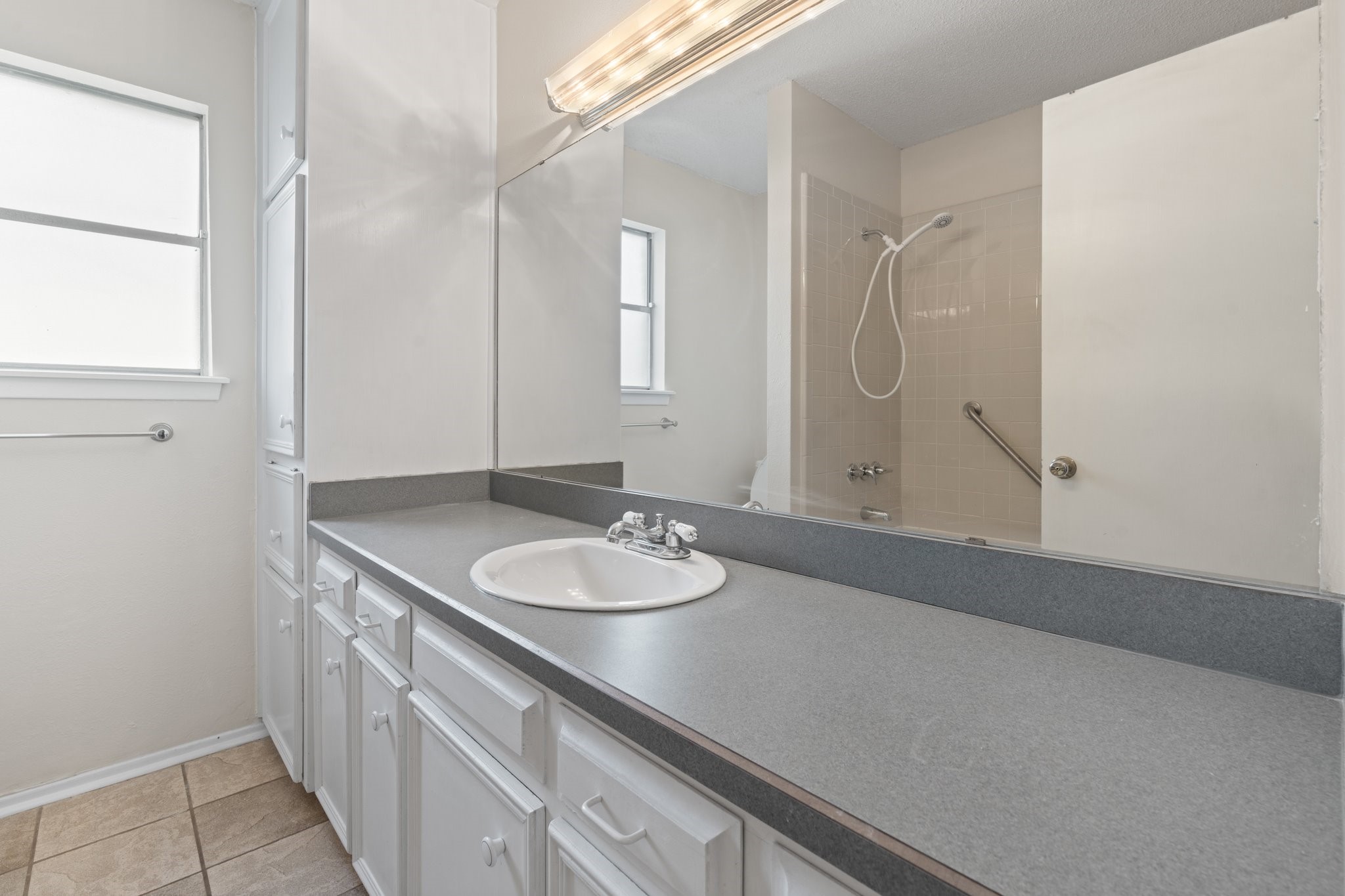 1218 Wedgewood Drive