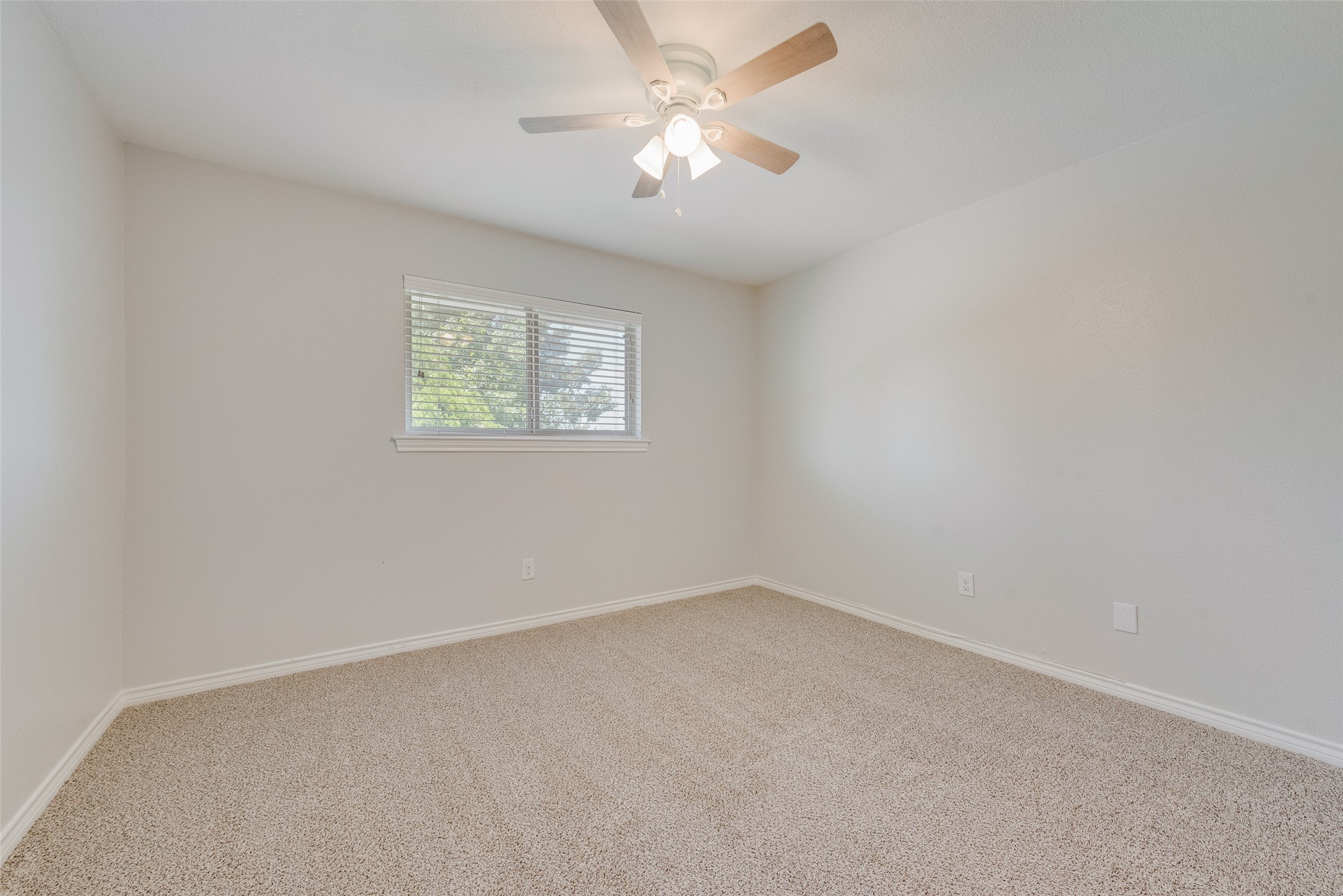 5604 Yacht Club Drive