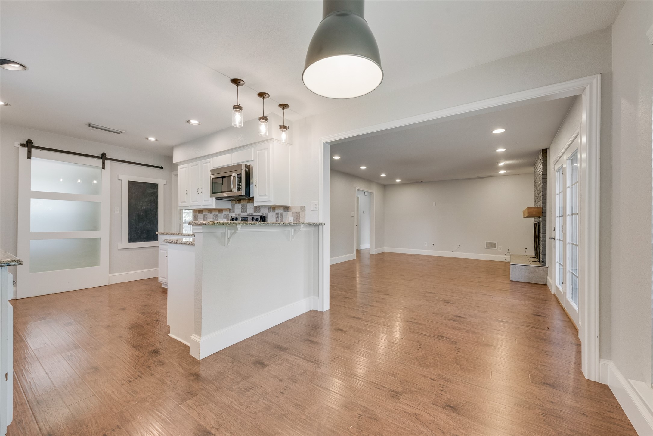 5604 Yacht Club Drive