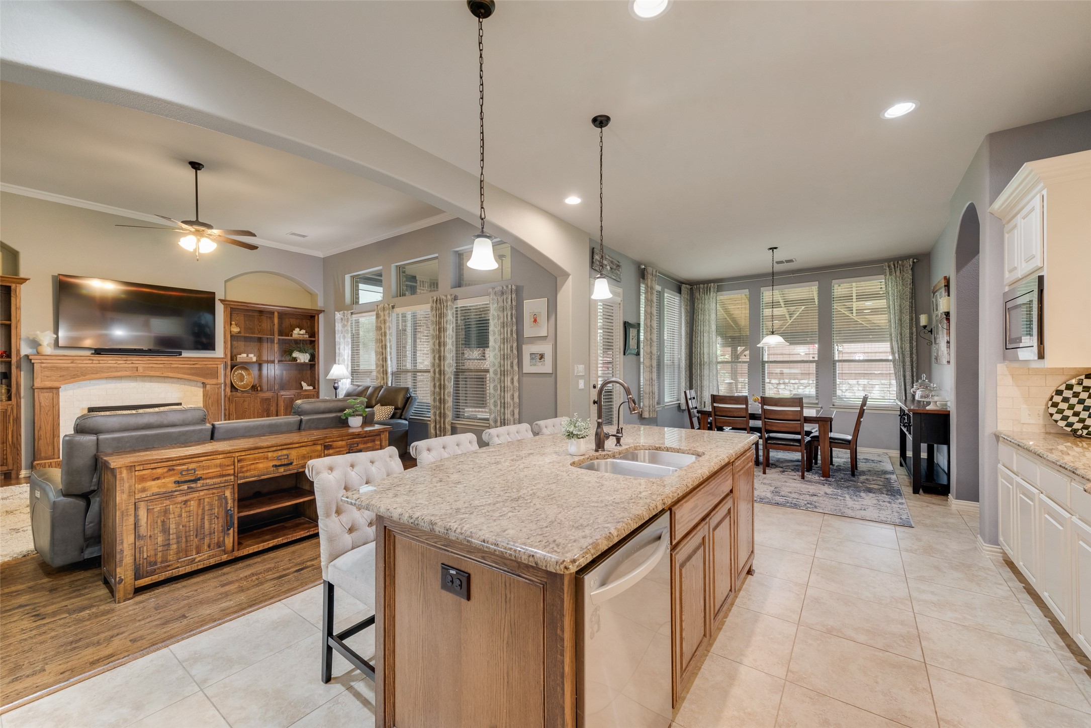 586 Amherst Drive