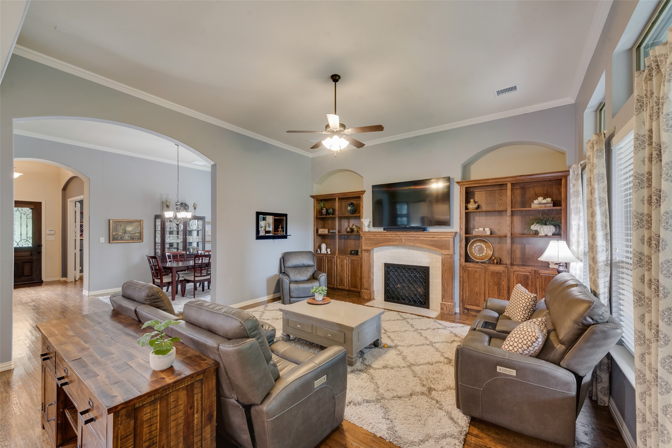586 Amherst Drive