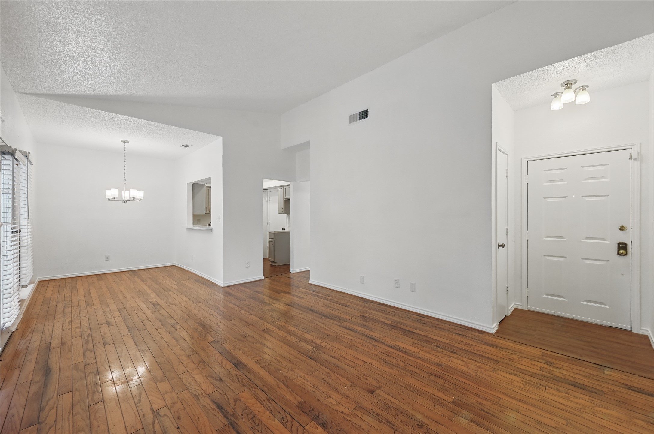 8600 Coppertowne Lane 1305