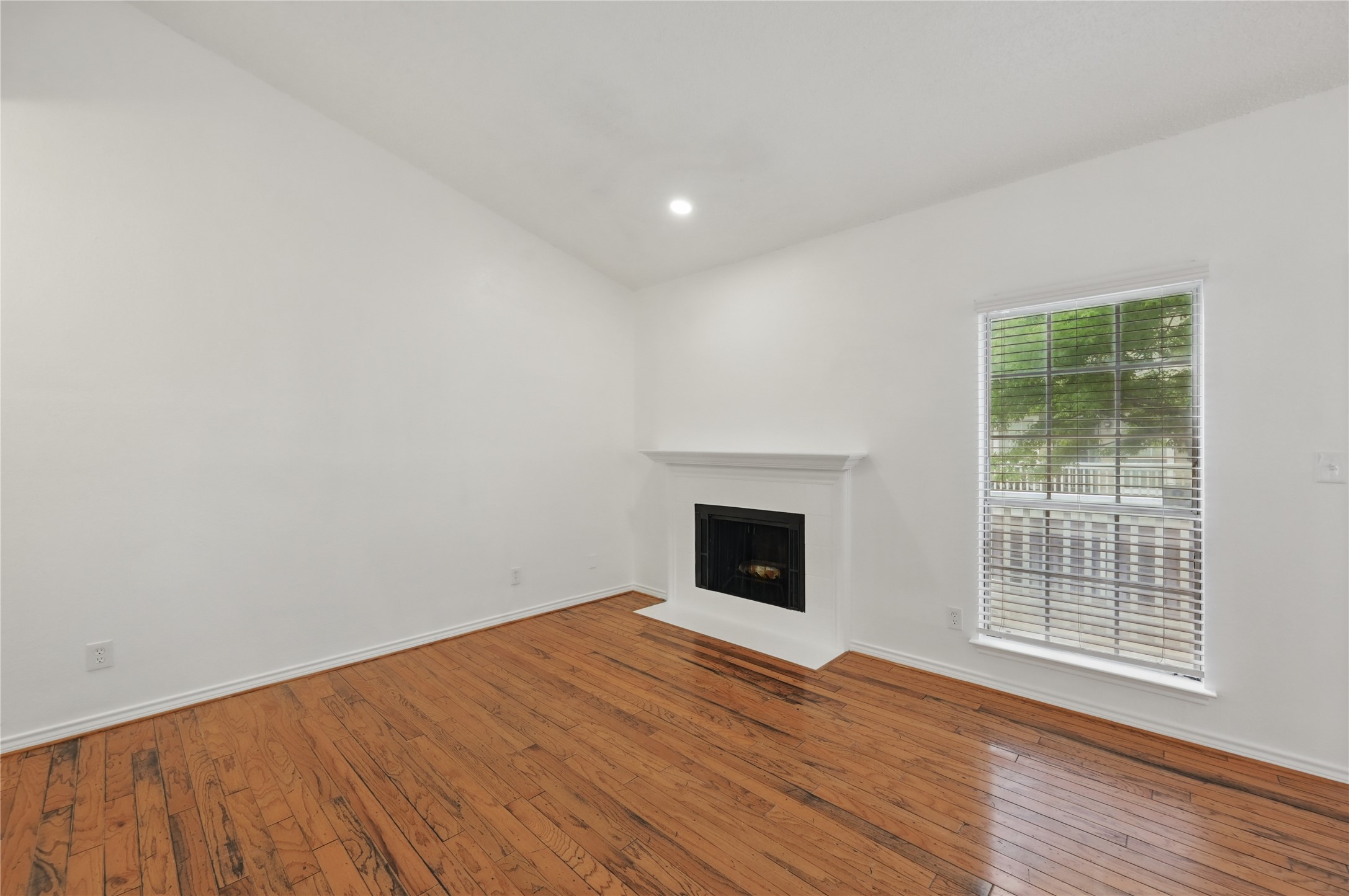 8600 Coppertowne Lane 1305