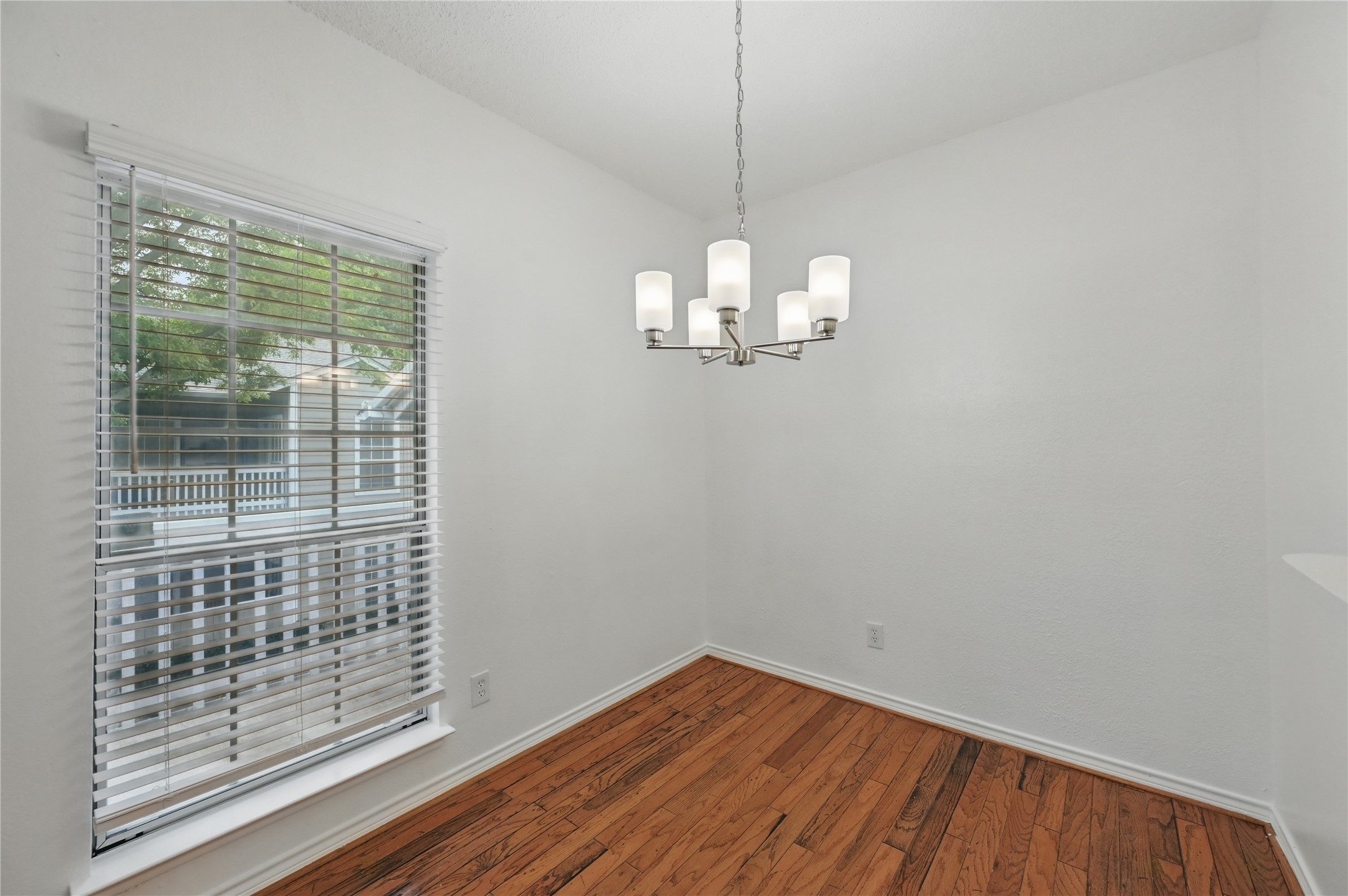 8600 Coppertowne Lane 1305