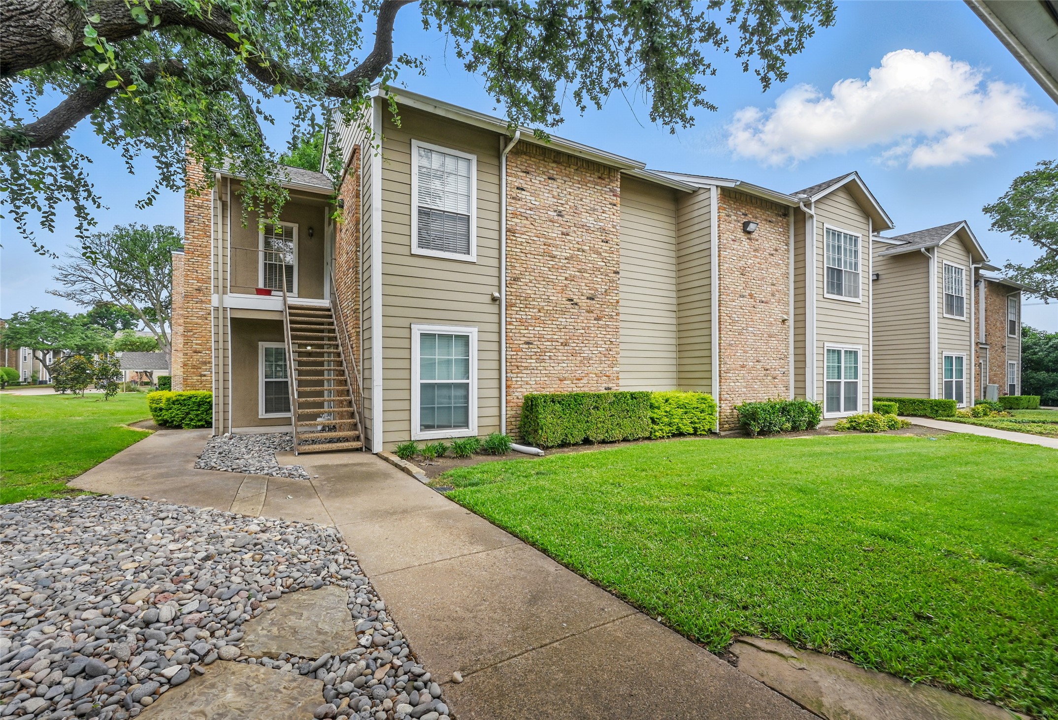 8600 Coppertowne Lane 1305