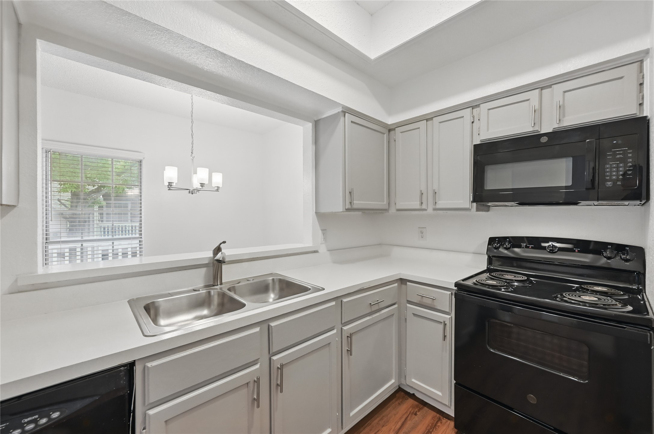 8600 Coppertowne Lane 1305