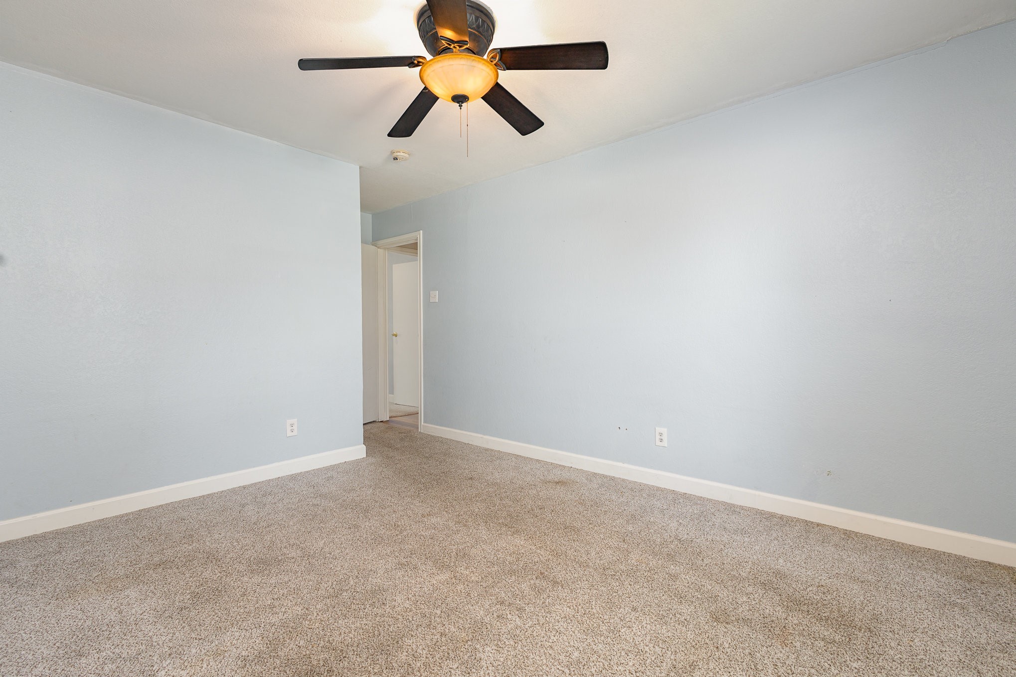 920 Ashwood Drive