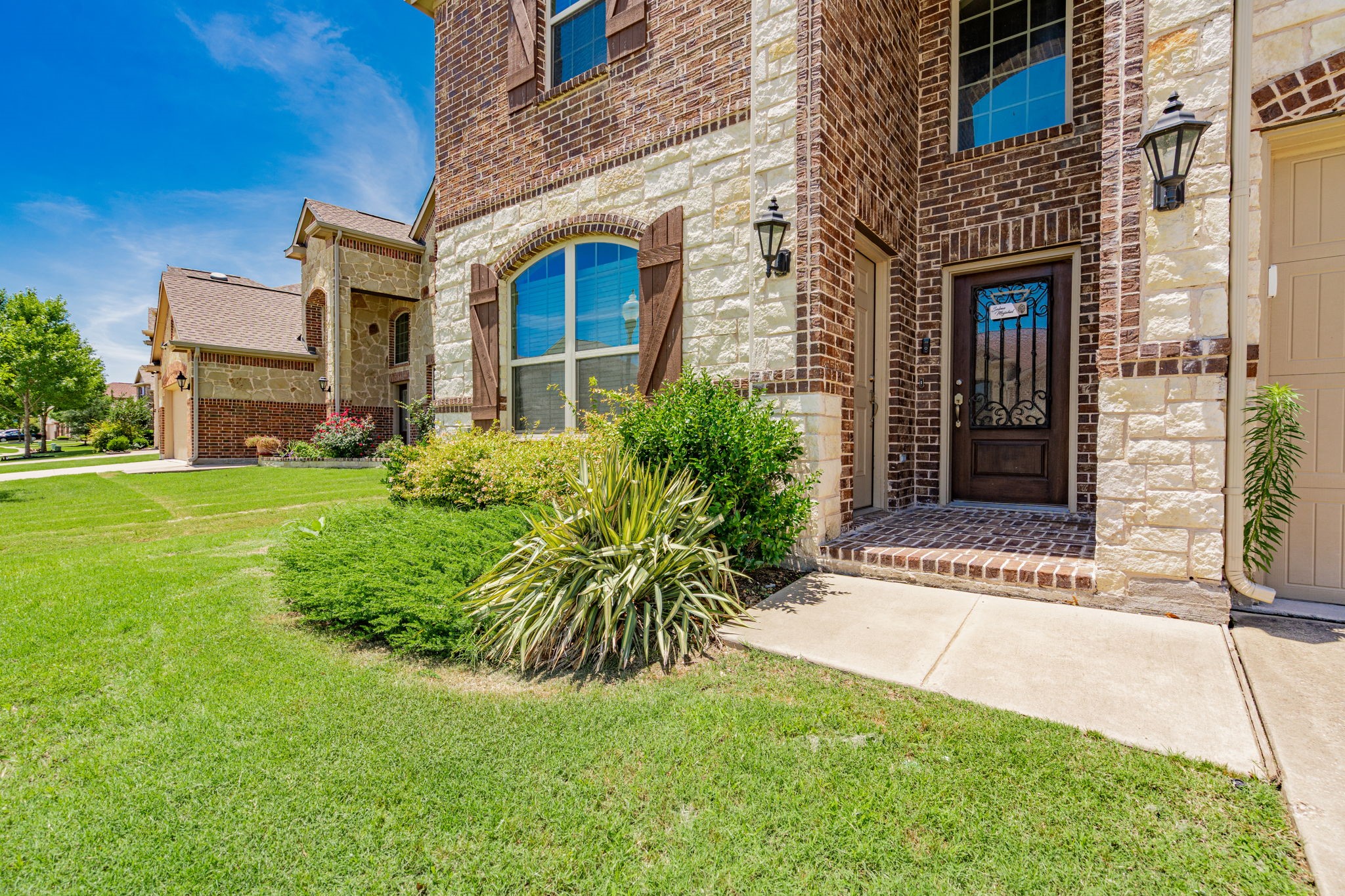 4620 Lake Cove Way