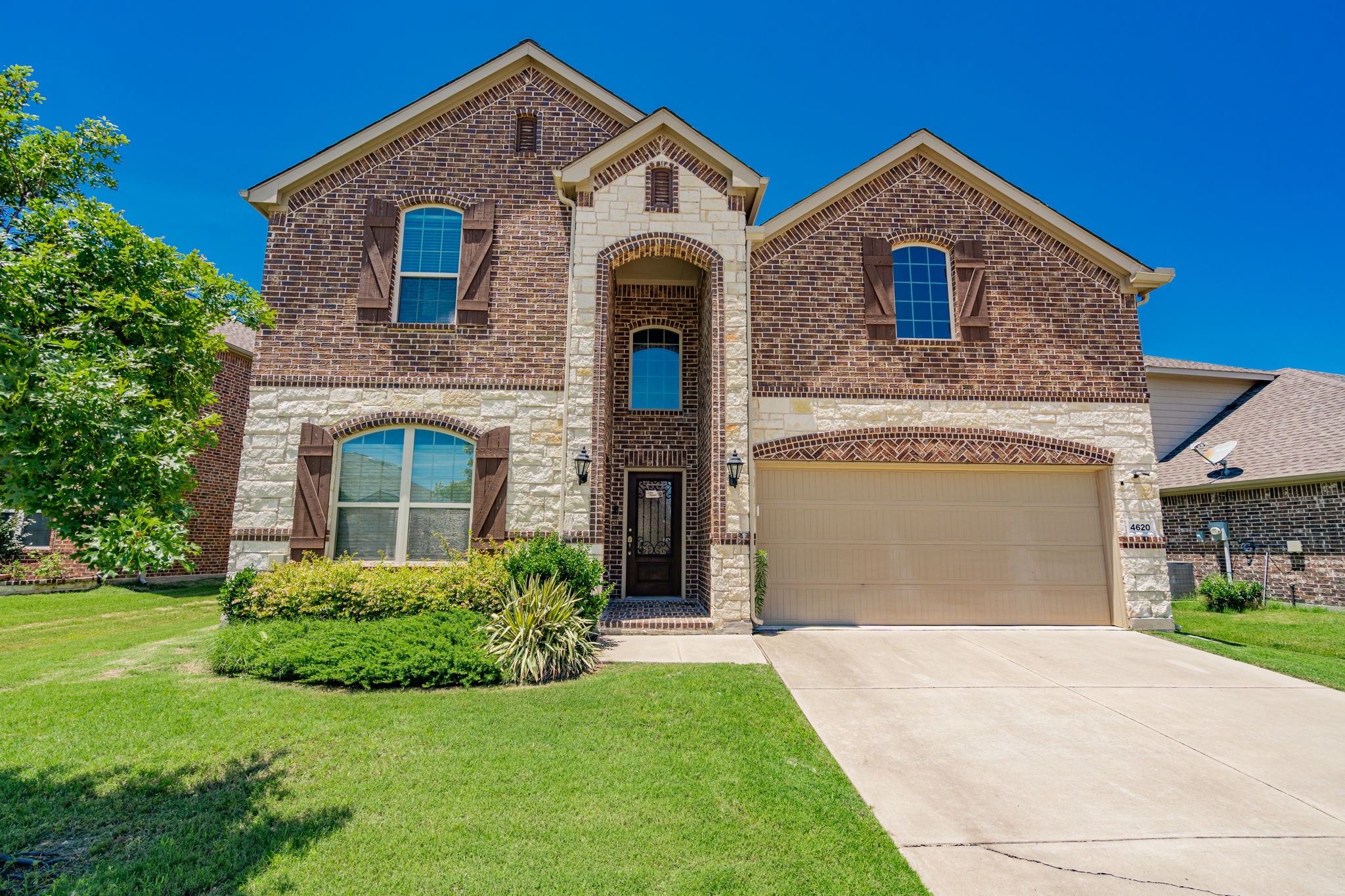 4620 Lake Cove Way