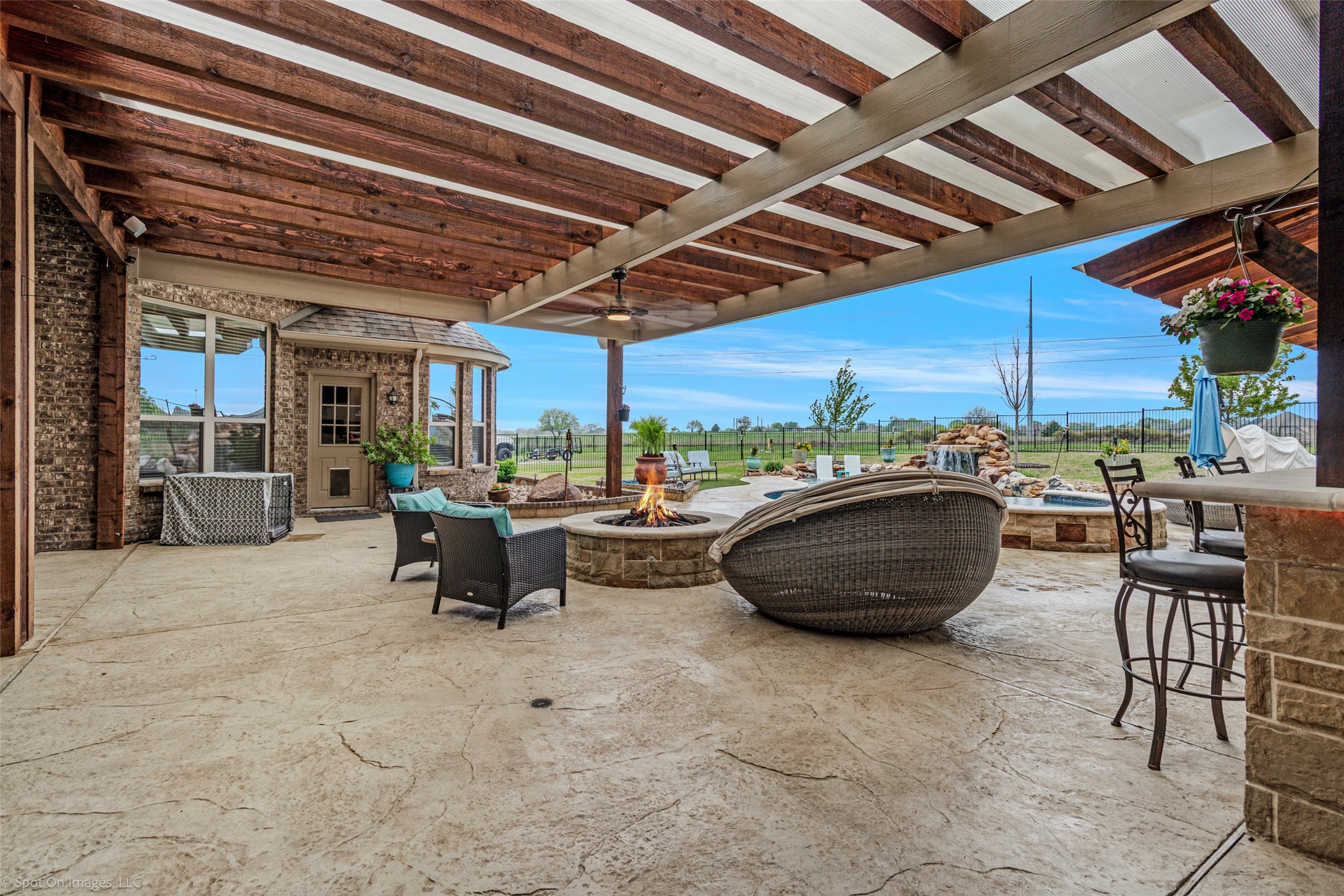 787 Kensington Drive