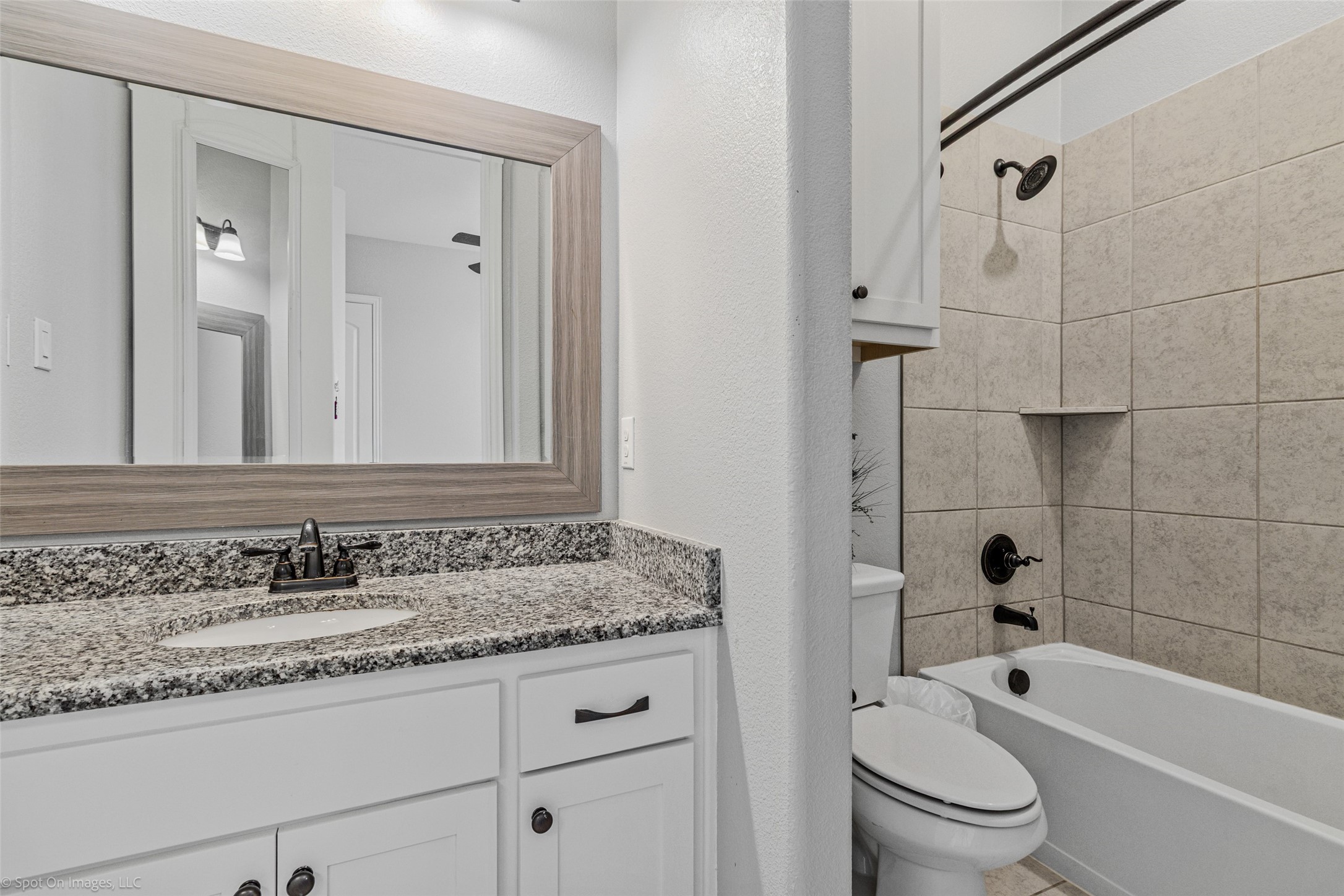 787 Kensington Drive