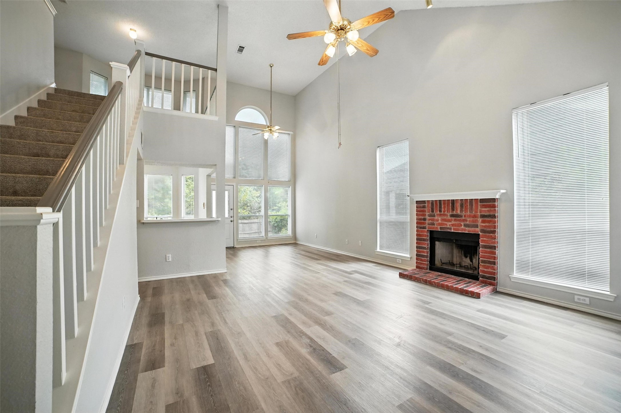 142 Woodcreek Drive