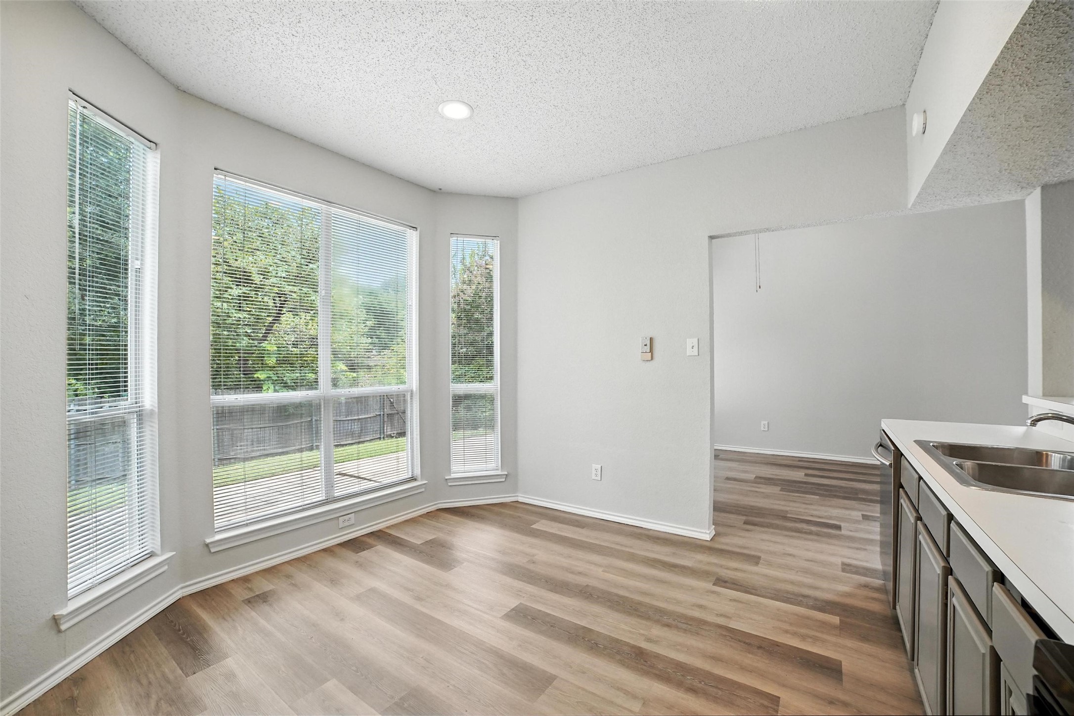142 Woodcreek Drive