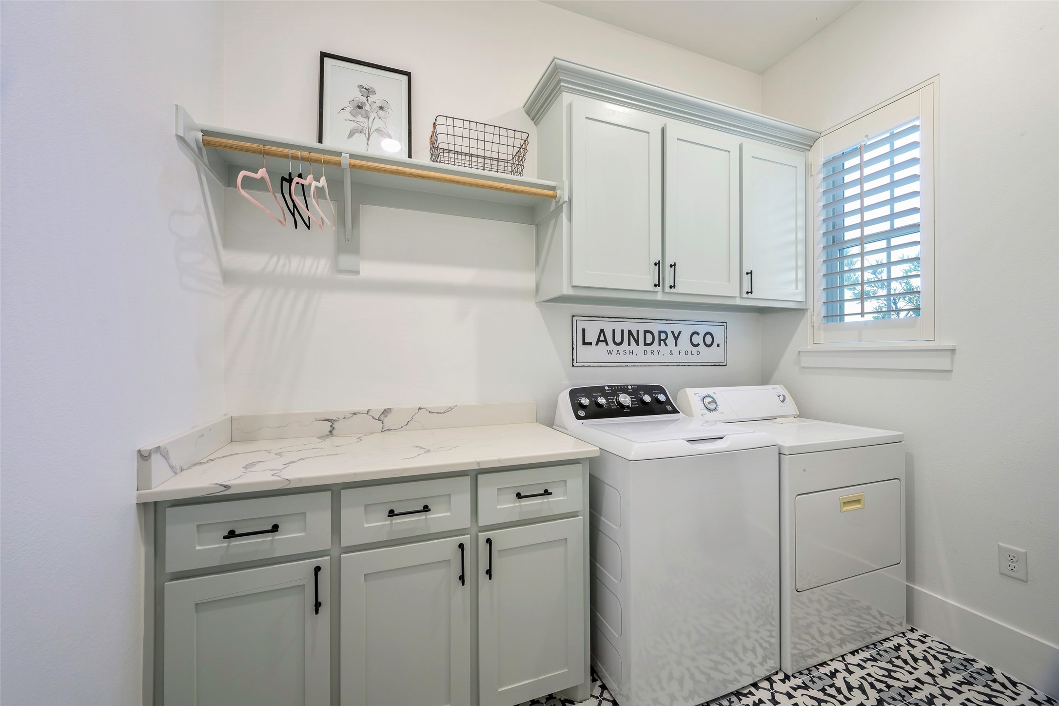 36 Mirror Lakes Court