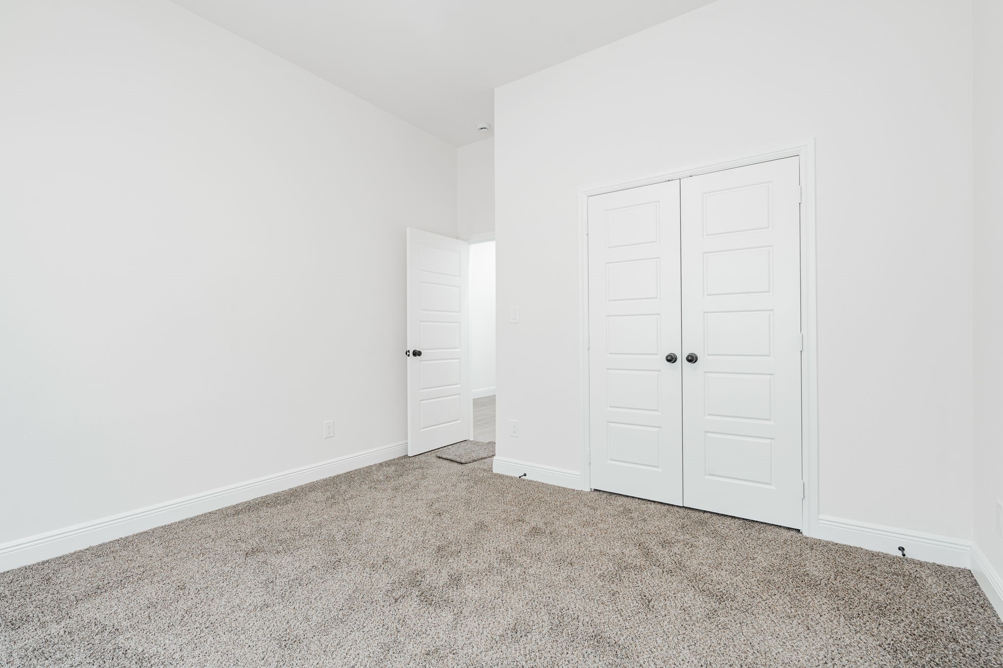 4507 Metropolitan Avenue