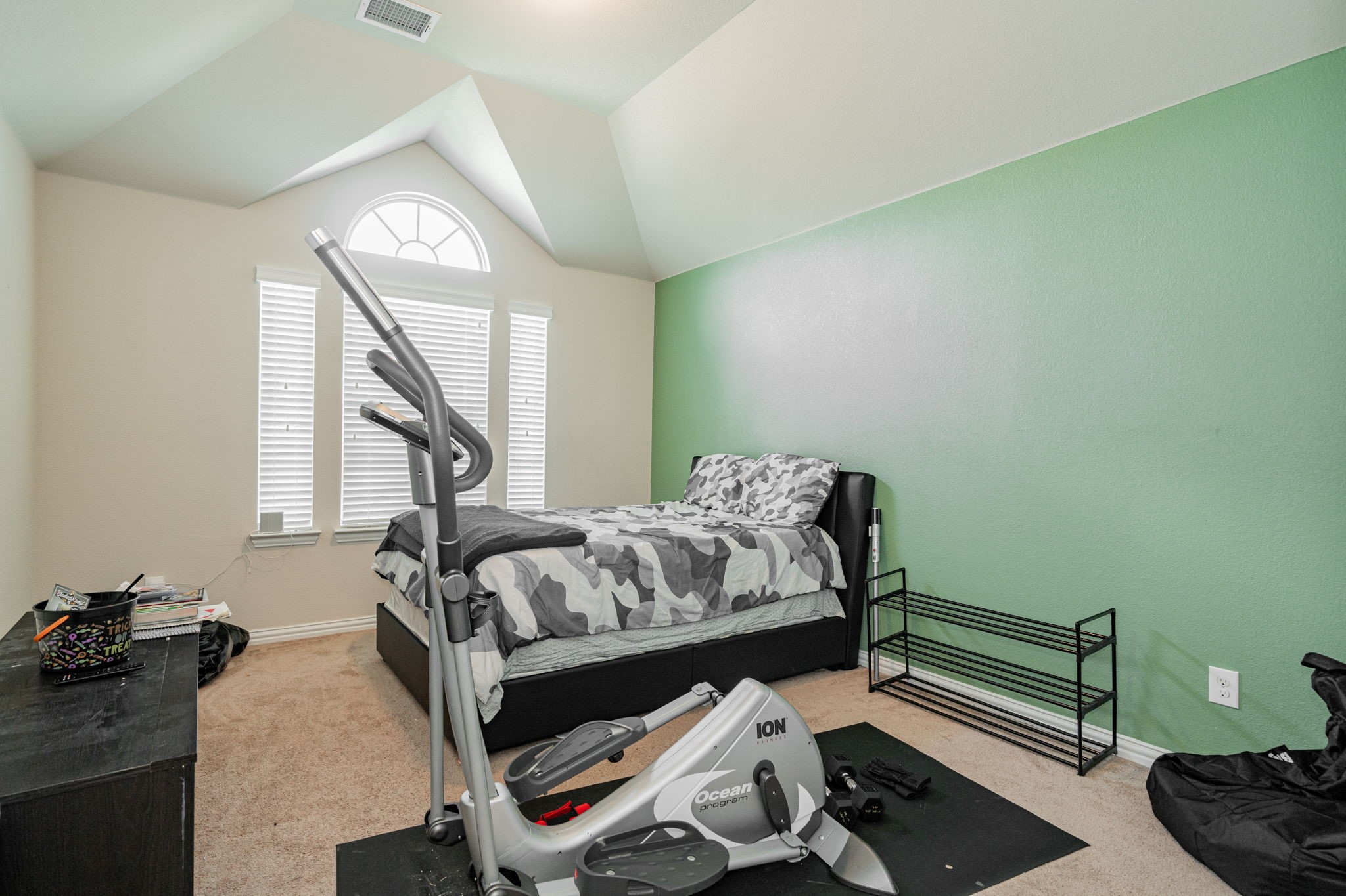 824 Regal Bluff Lane