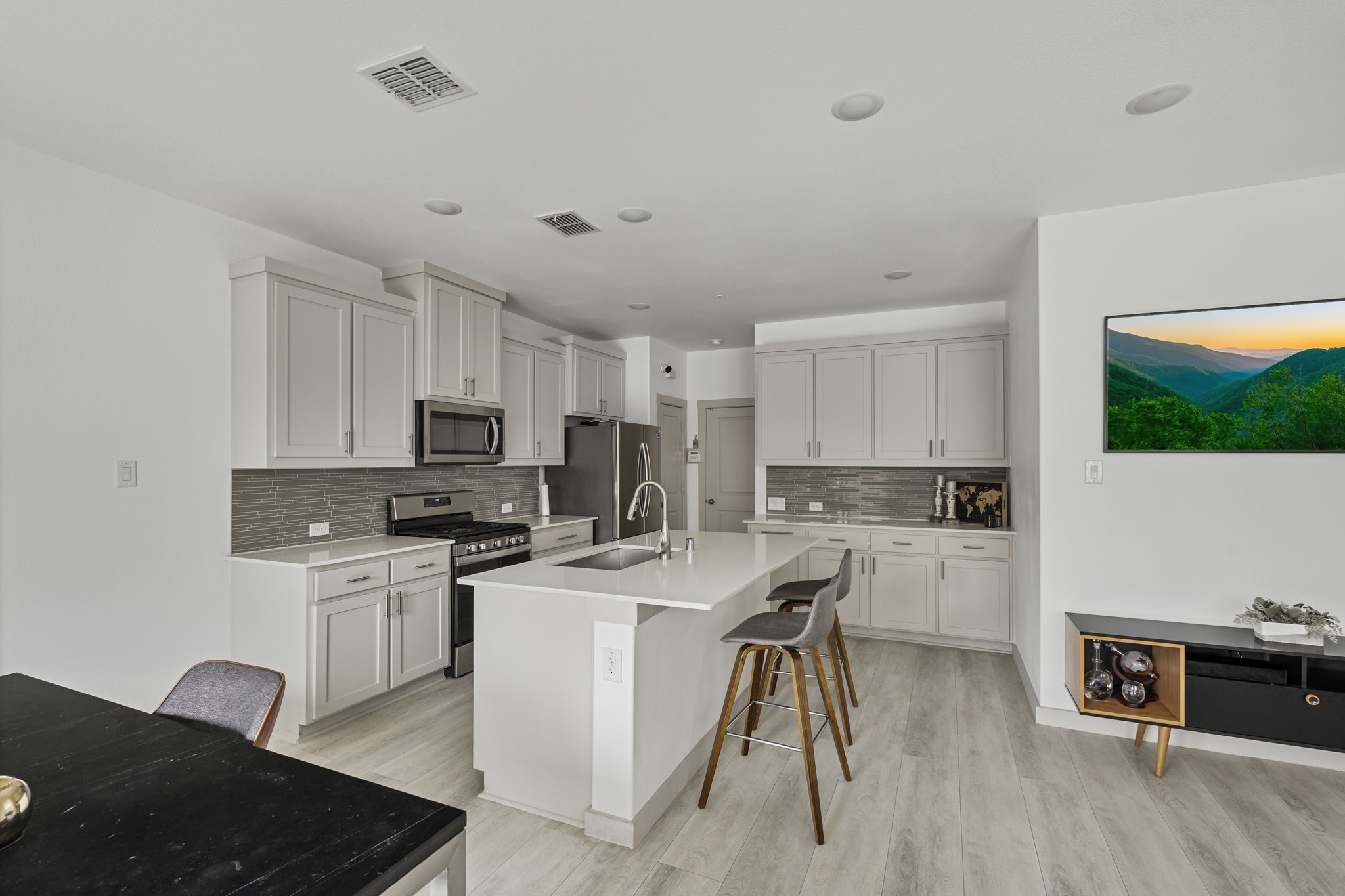 2721 Majesty Drive