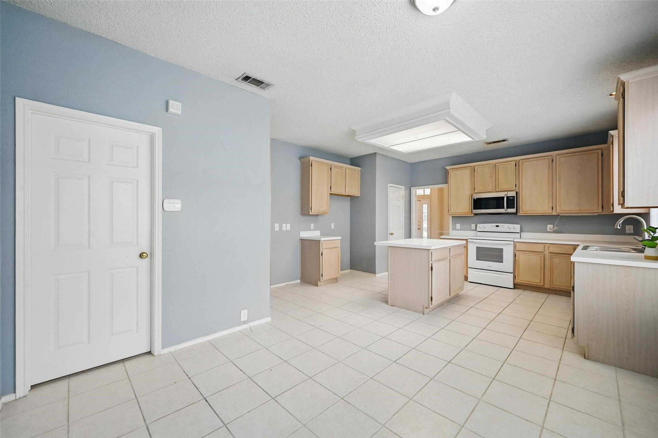 7208 Bouquet Drive