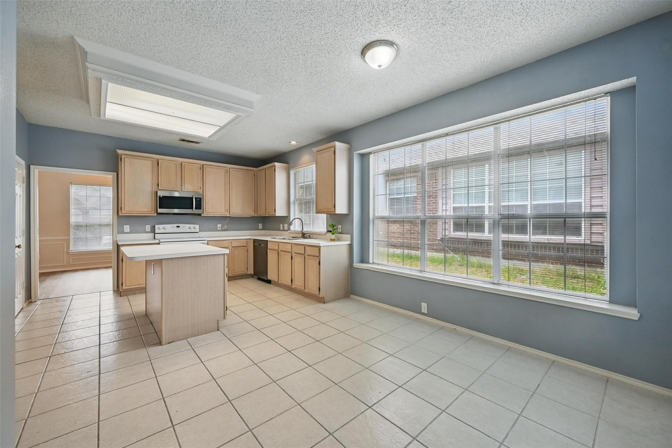7208 Bouquet Drive