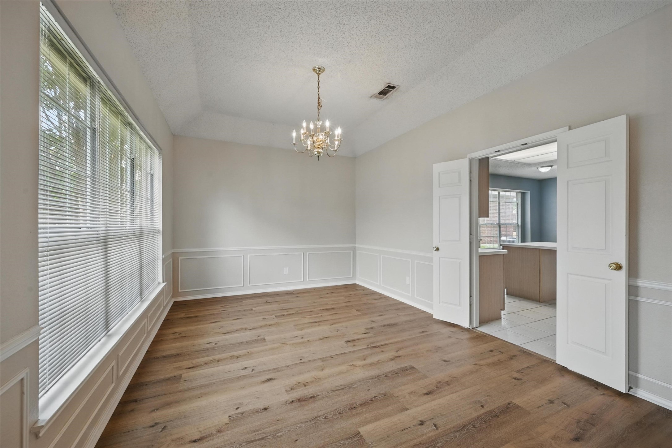 7208 Bouquet Drive