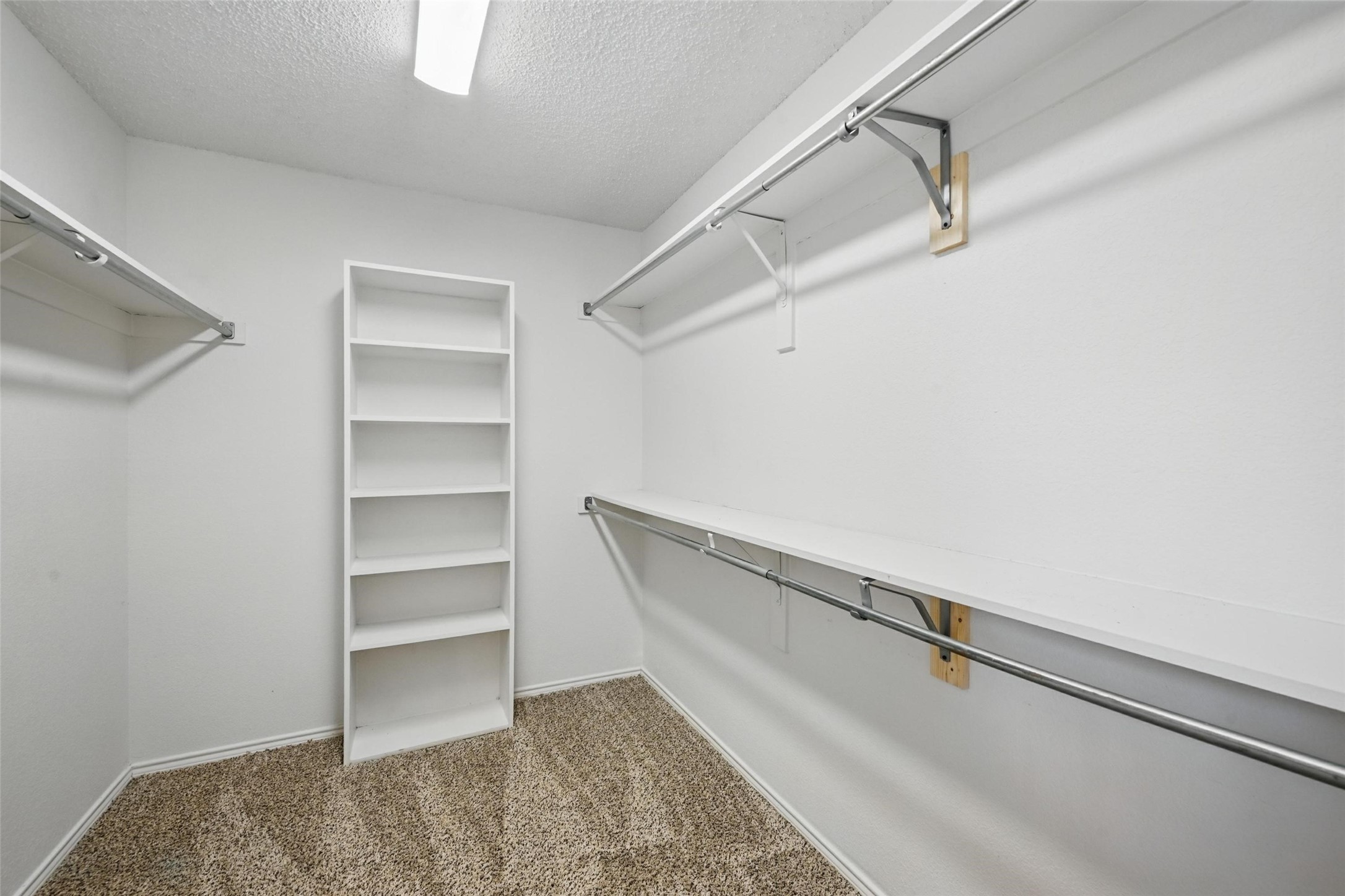 7208 Bouquet Drive