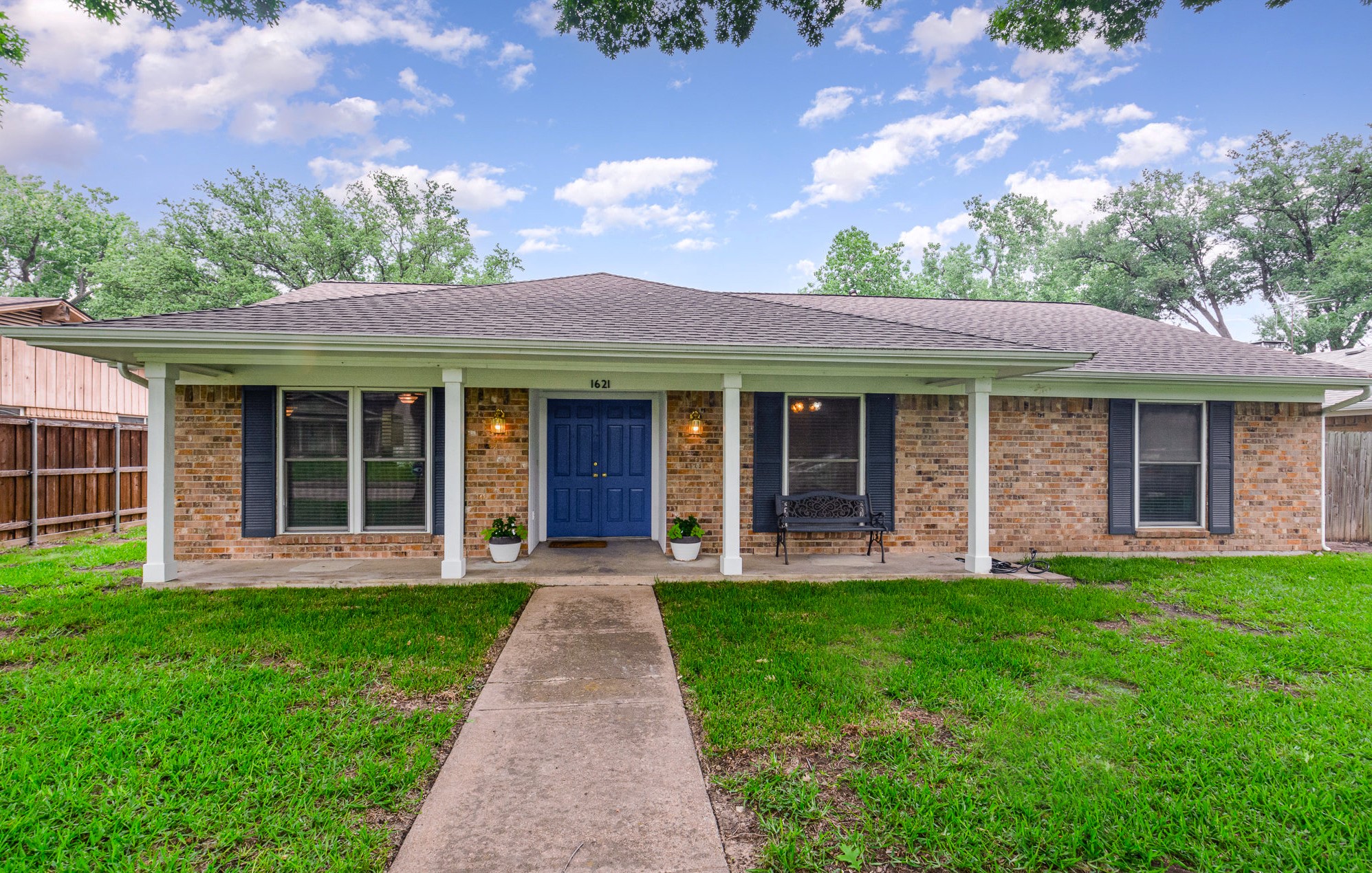 1621 Villanova Drive