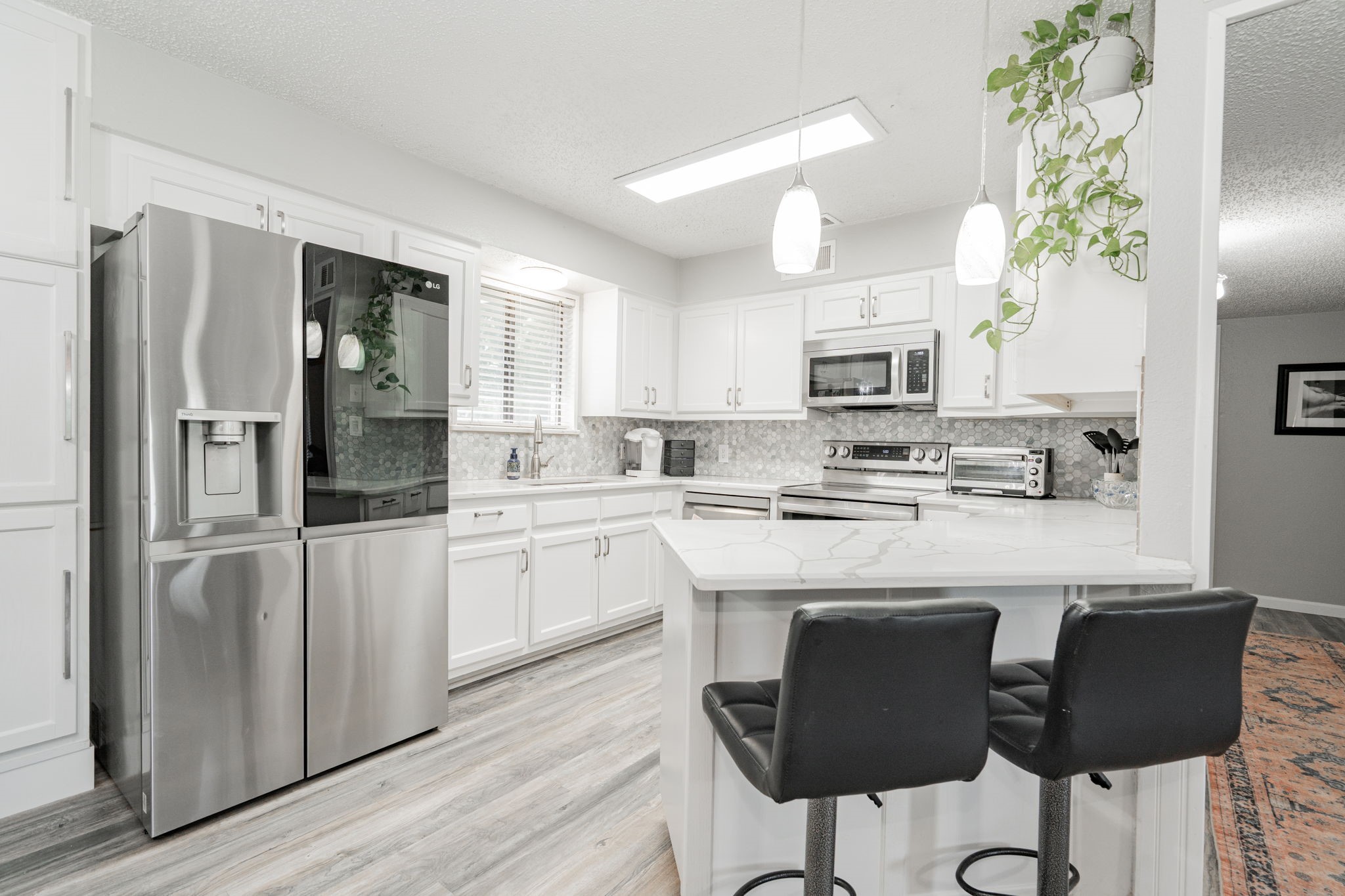 1100 Cartwright Lane