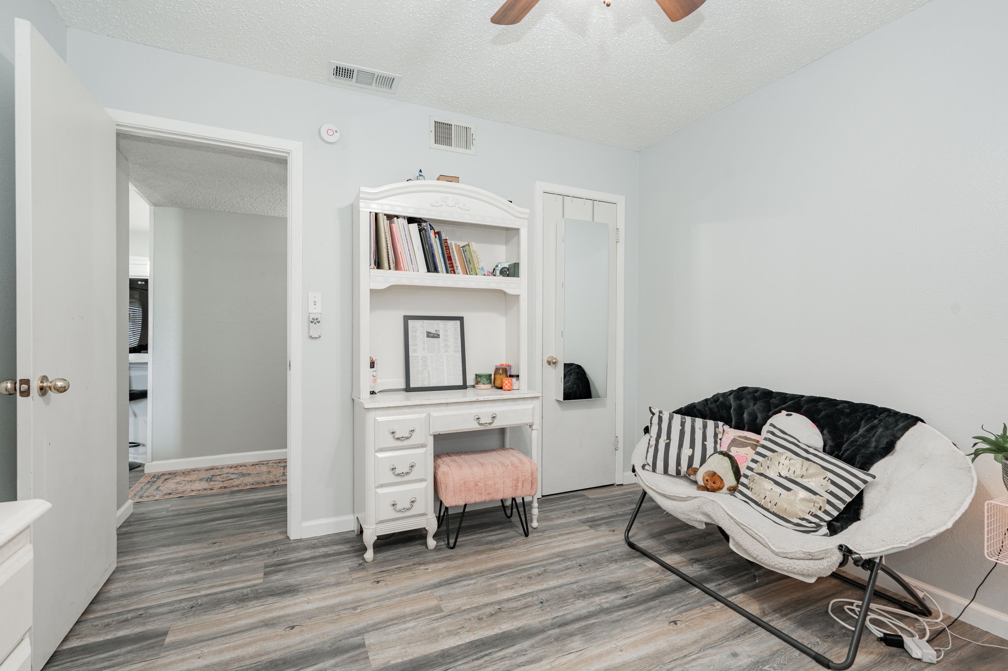 1100 Cartwright Lane