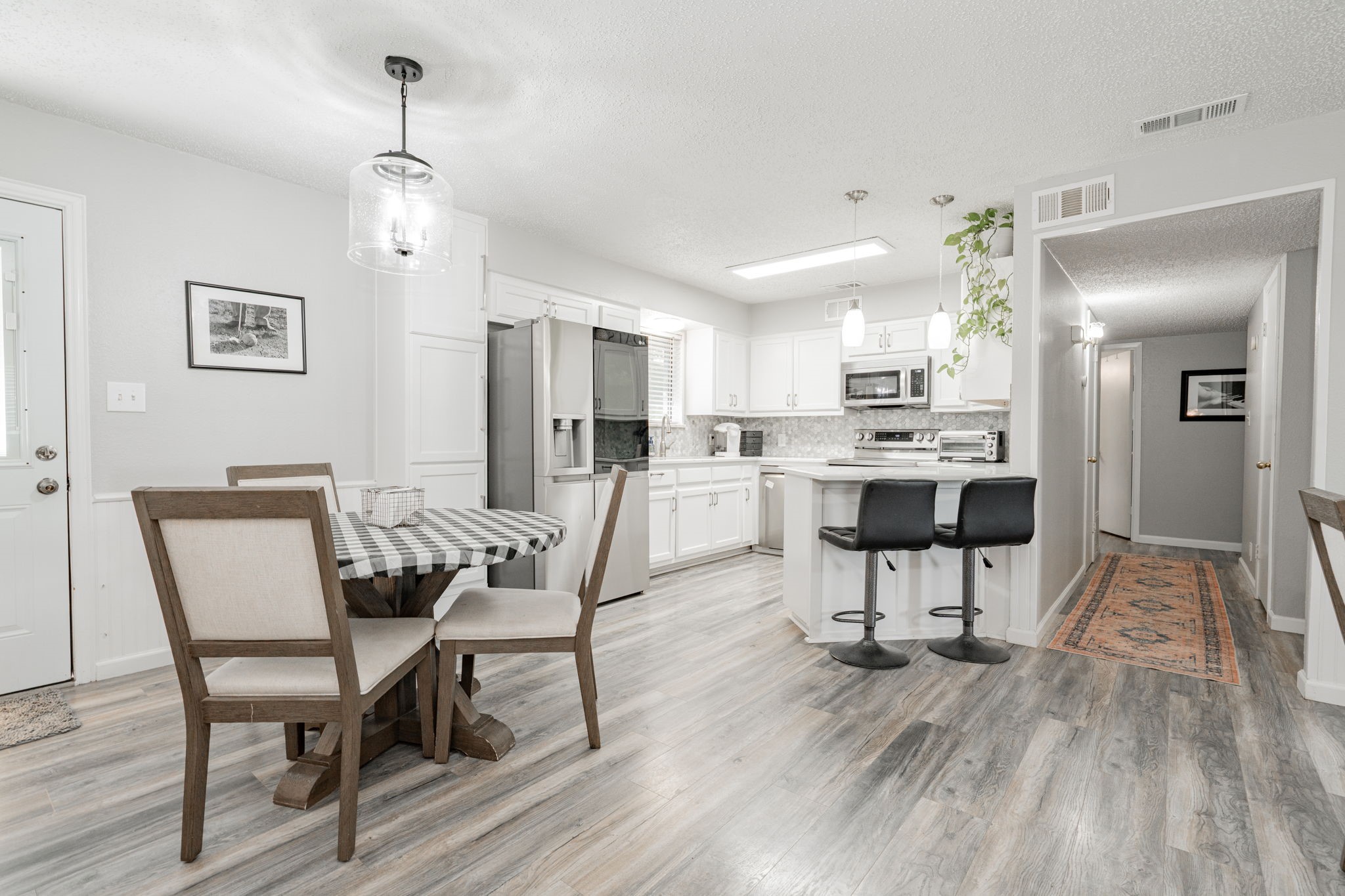 1100 Cartwright Lane