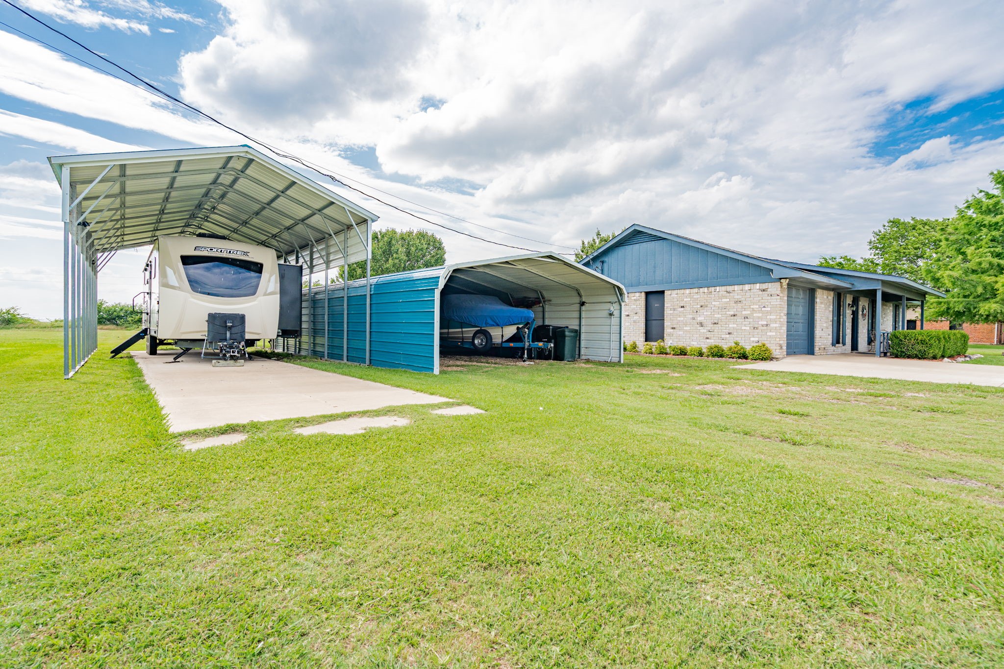 1100 Cartwright Lane