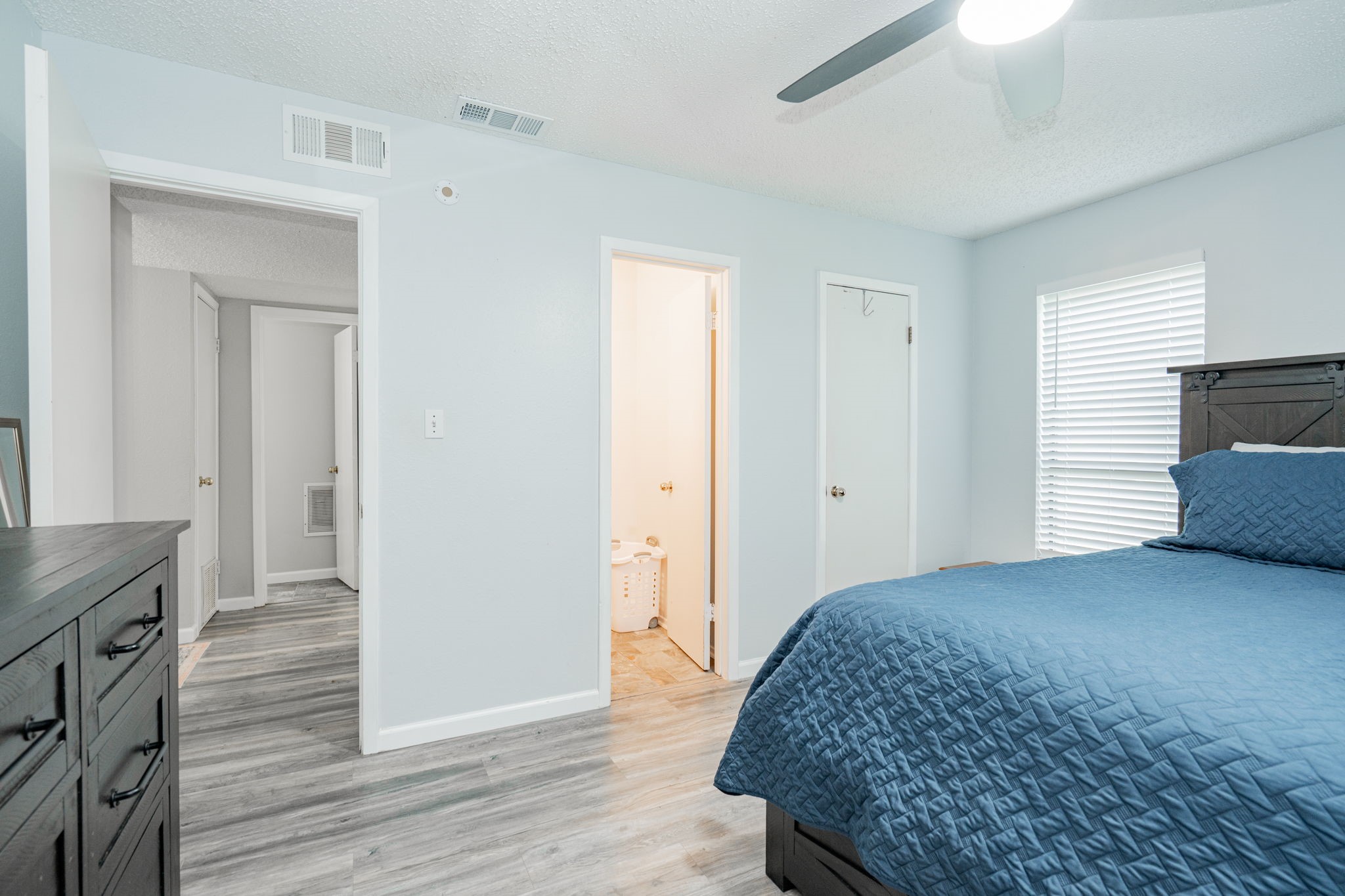 1100 Cartwright Lane