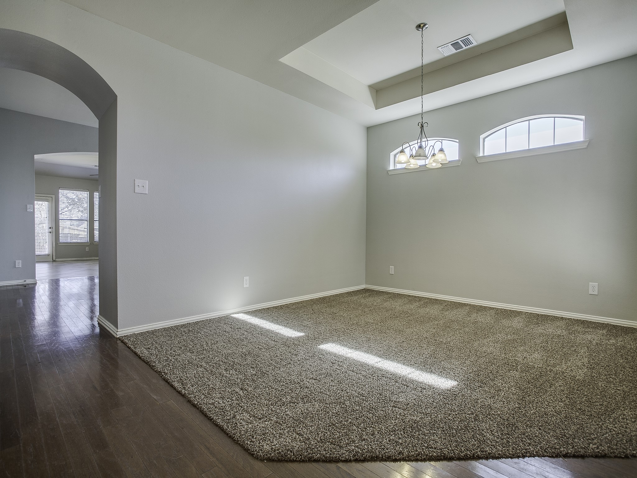 2010 Heather Glen Drive