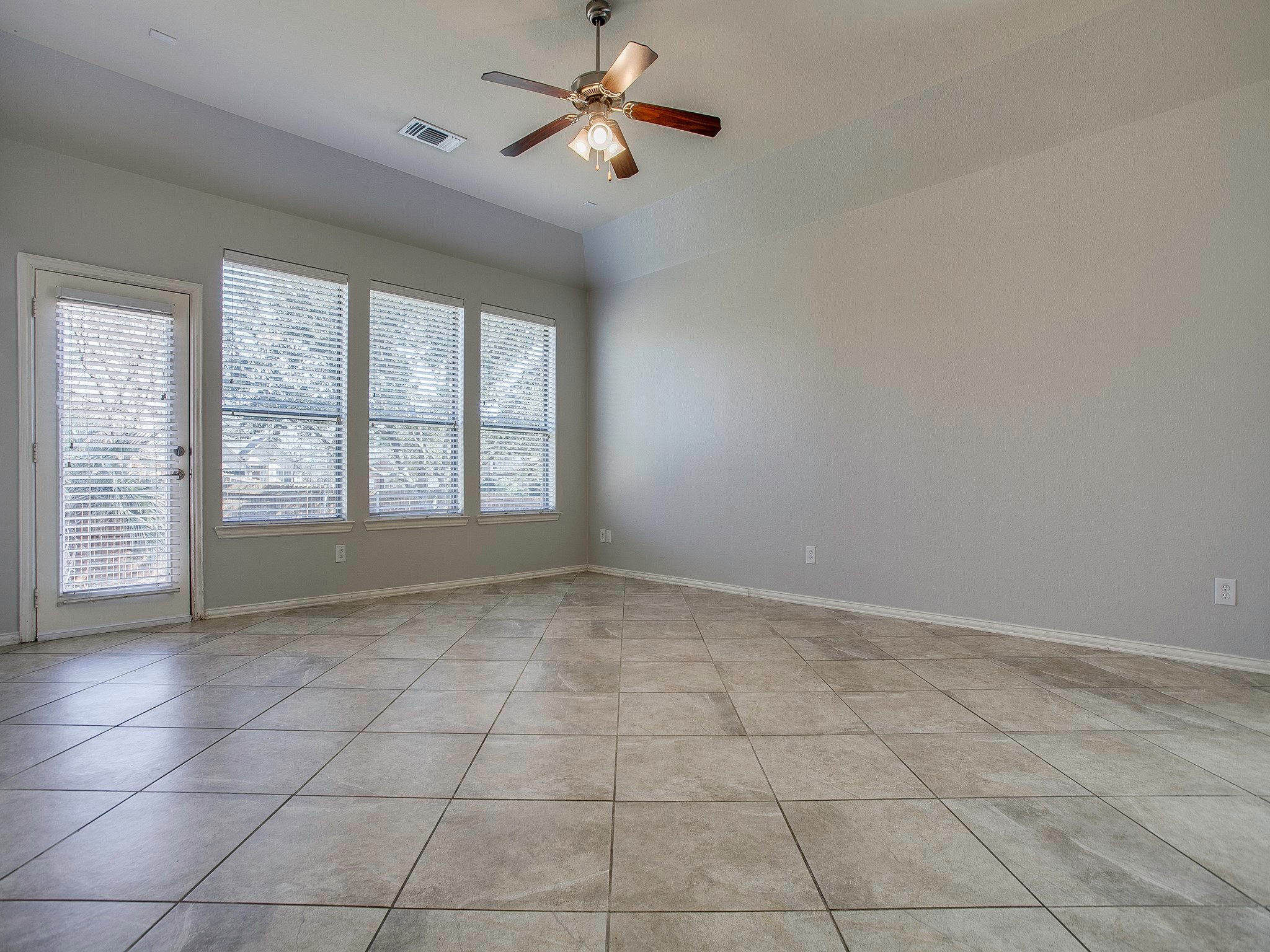 2010 Heather Glen Drive