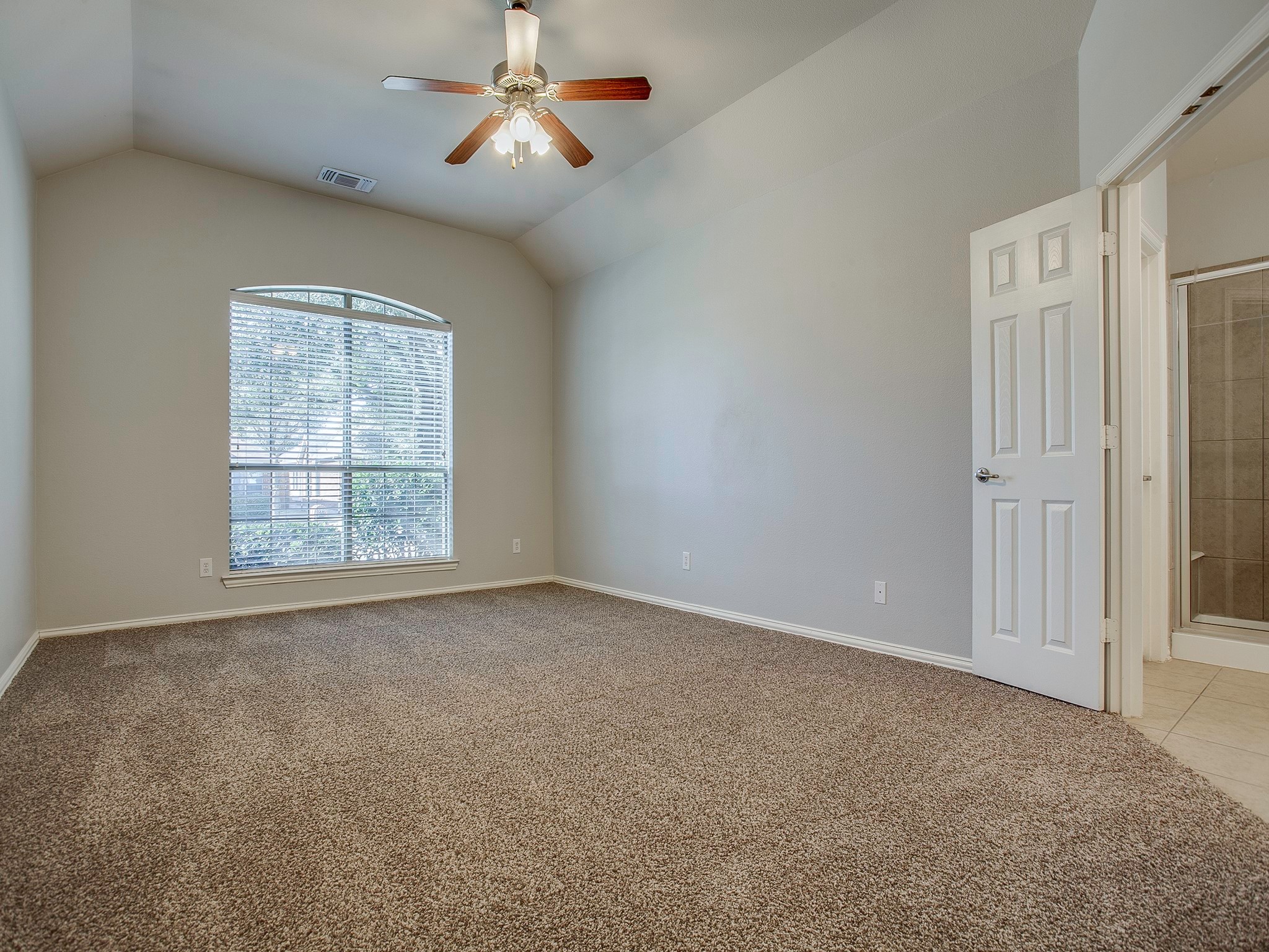 2010 Heather Glen Drive