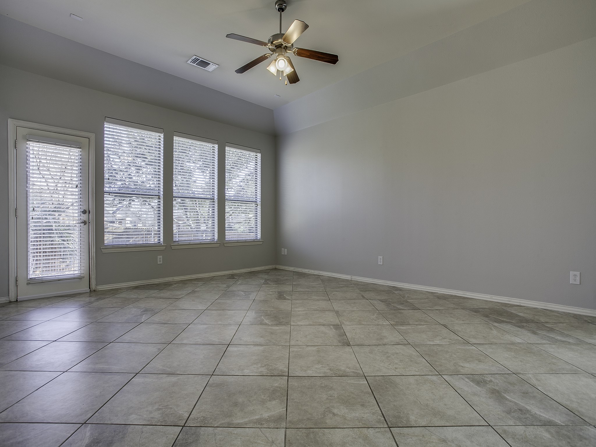 2010 Heather Glen Drive