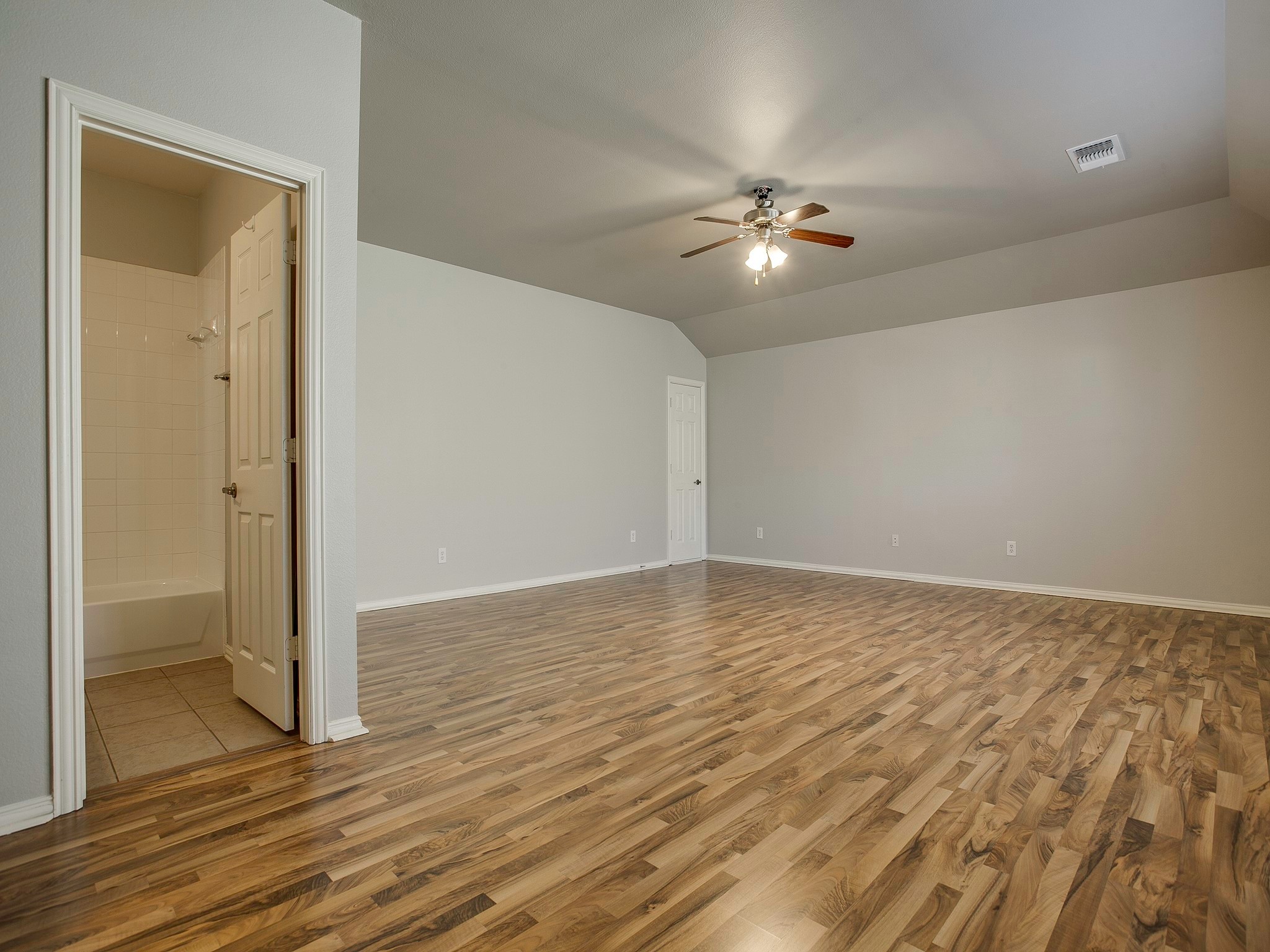 2010 Heather Glen Drive